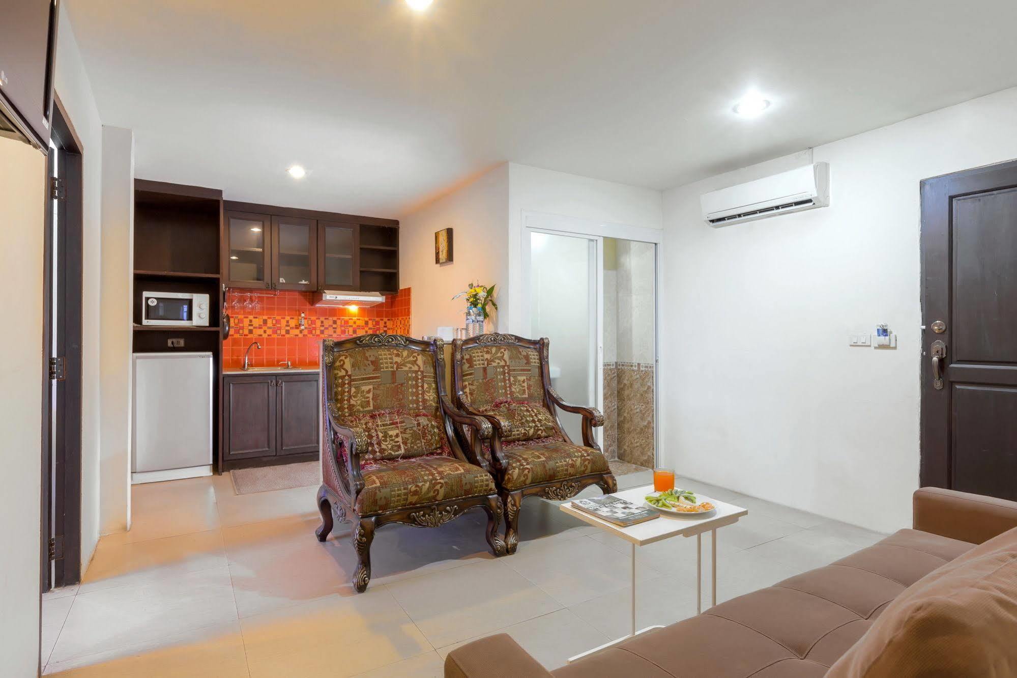 Yes O'tel By Benya 3* Pattaya