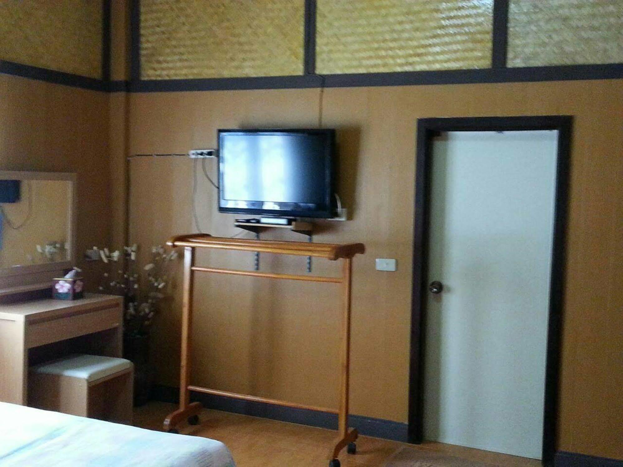 Maesai Doi View Chalet