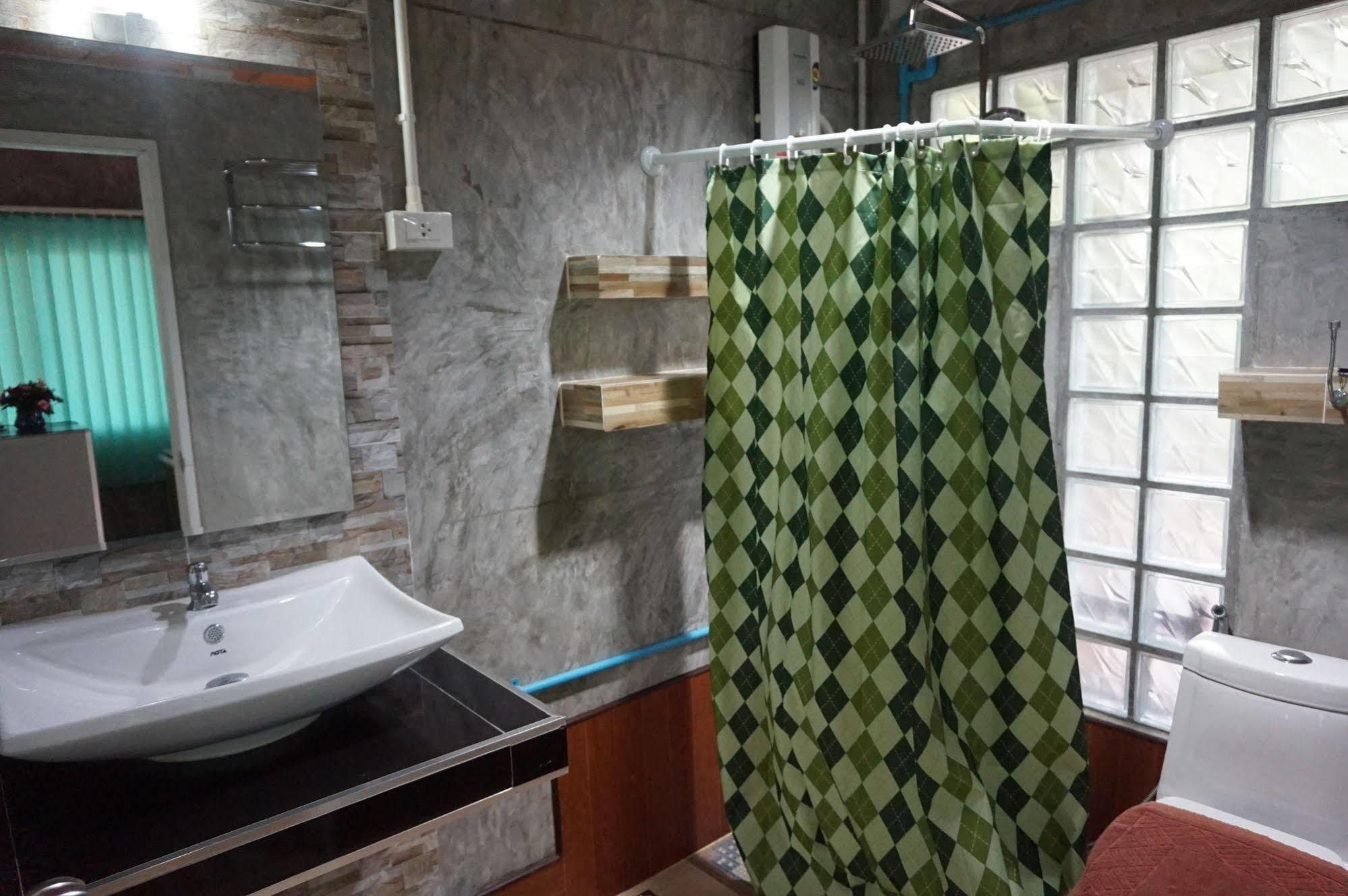 Huen Hao Hug Home&resort 3*