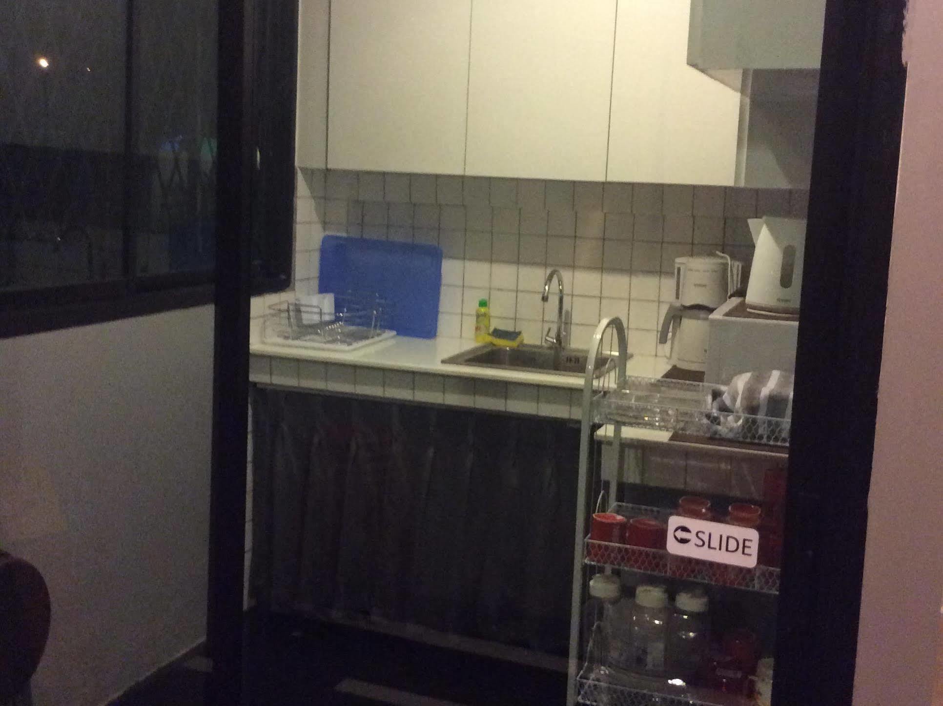 Hubb Phuket Airport Hostel *