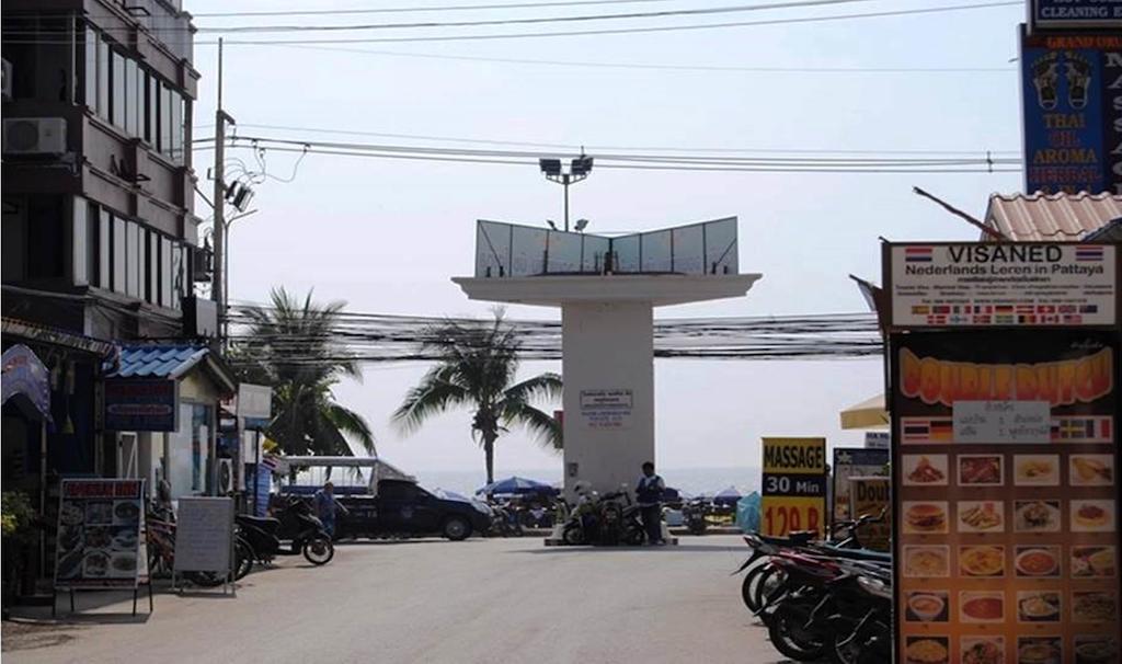 Bayleaves Ban Nong Tabaek