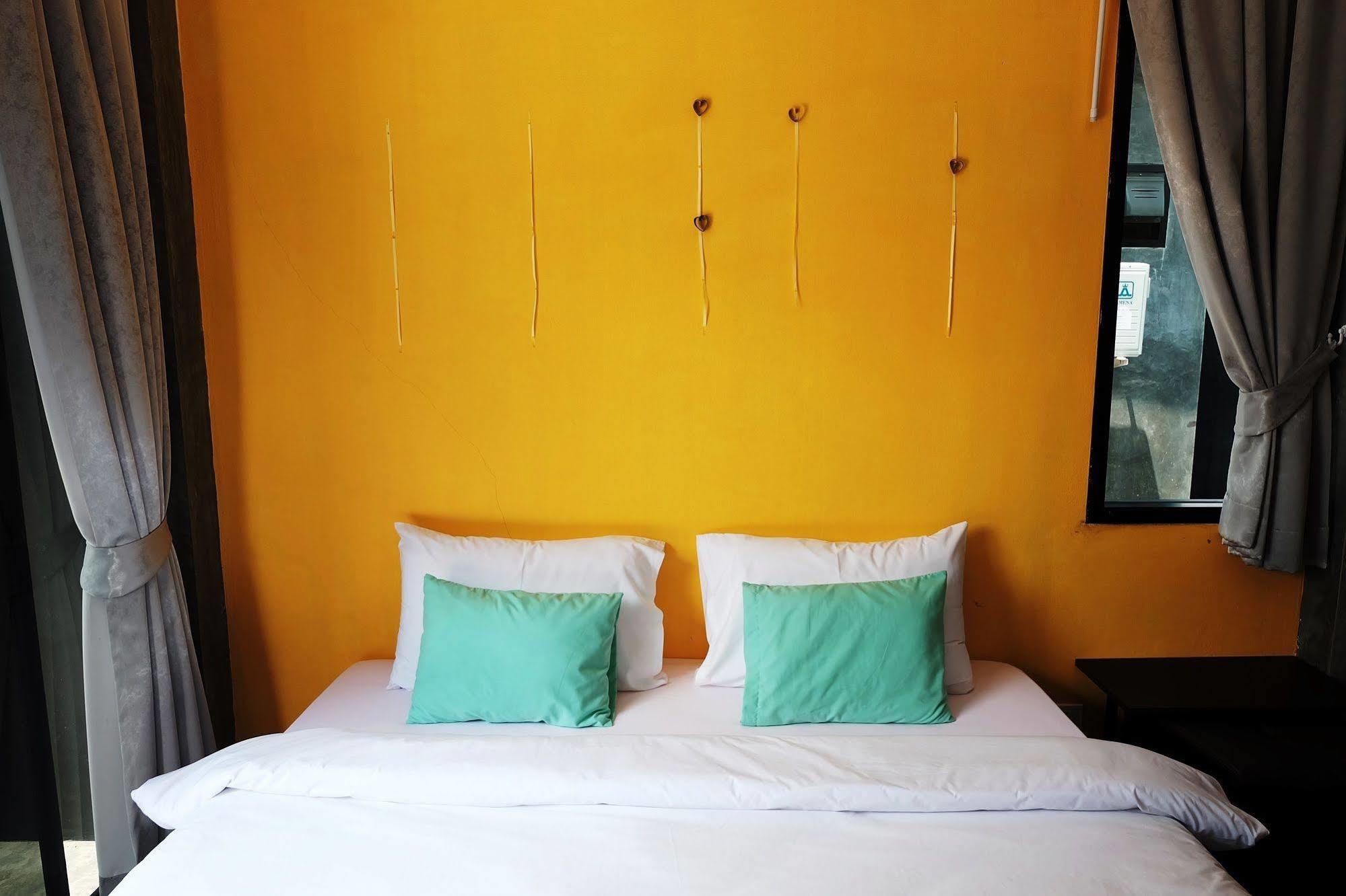 Riad Resort *