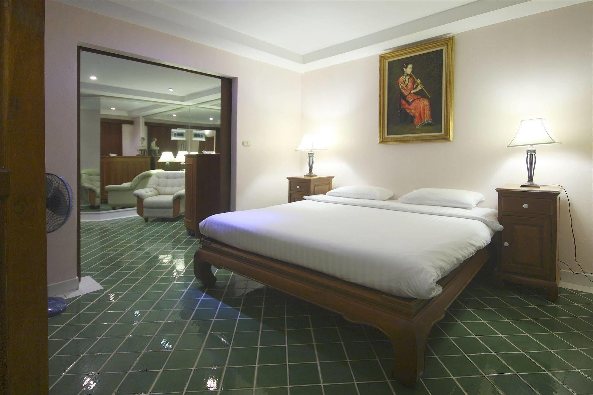 Rendezvous 2* Patong