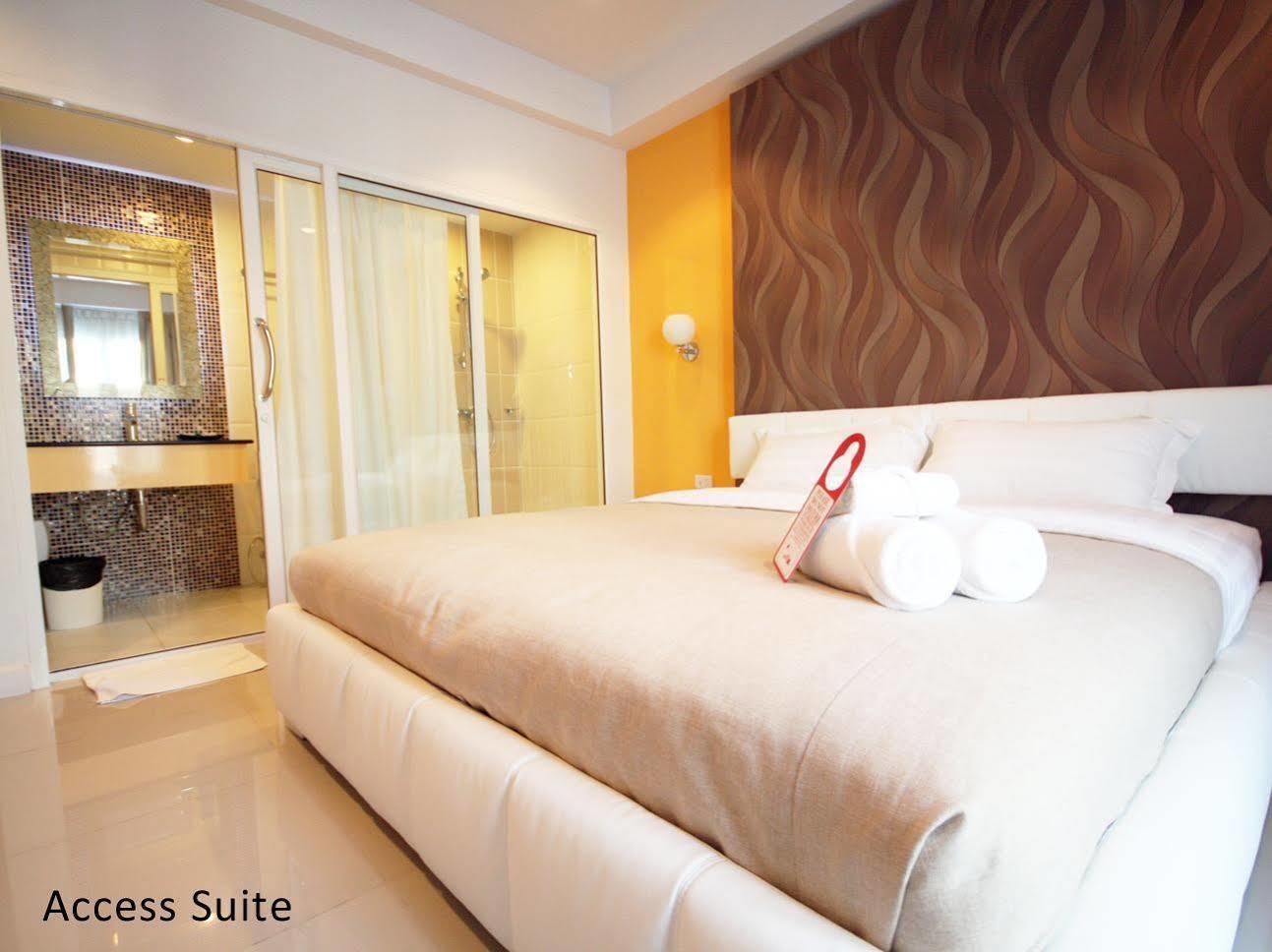 Access Hotel 3*