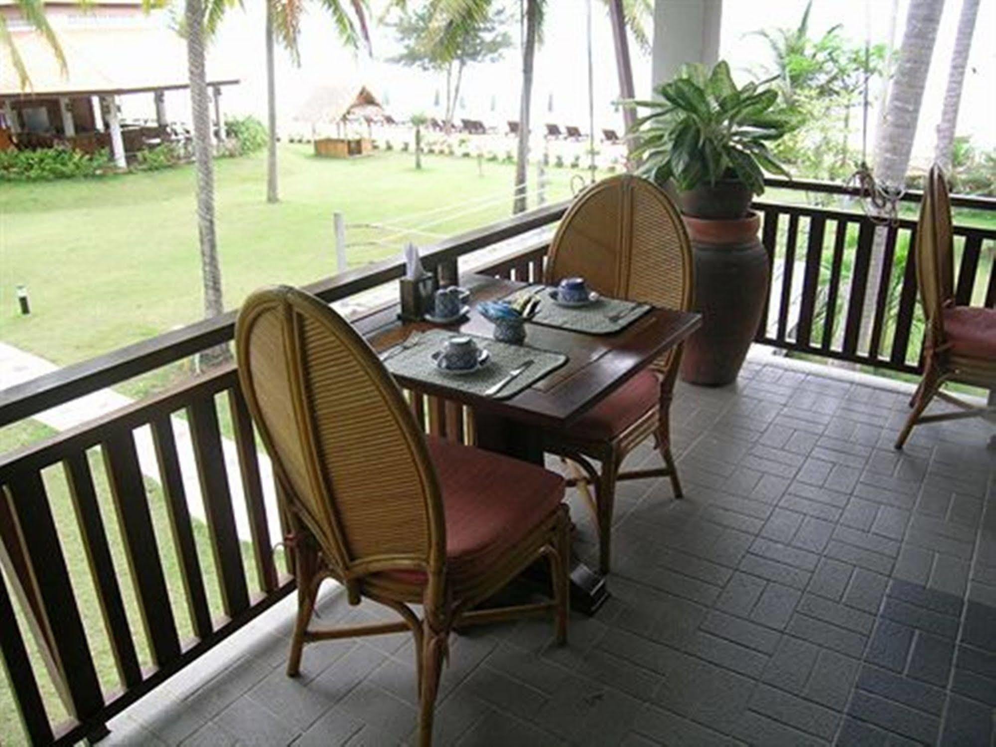 Coral Bangsaphan