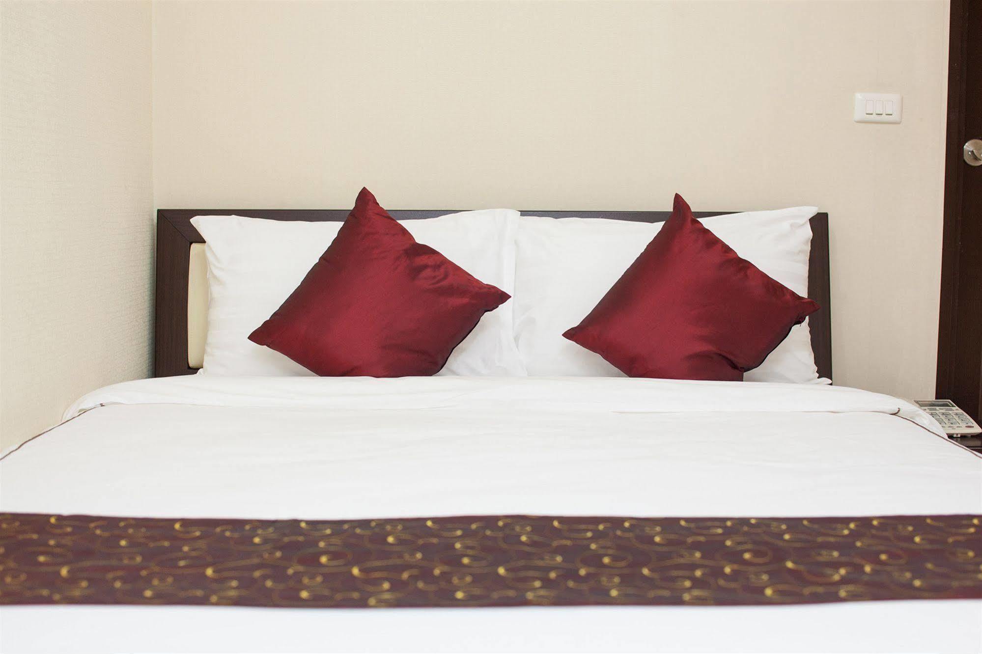 Hotel Alisha 2*