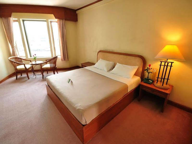 Royal Diamond 3* Phetchaburi