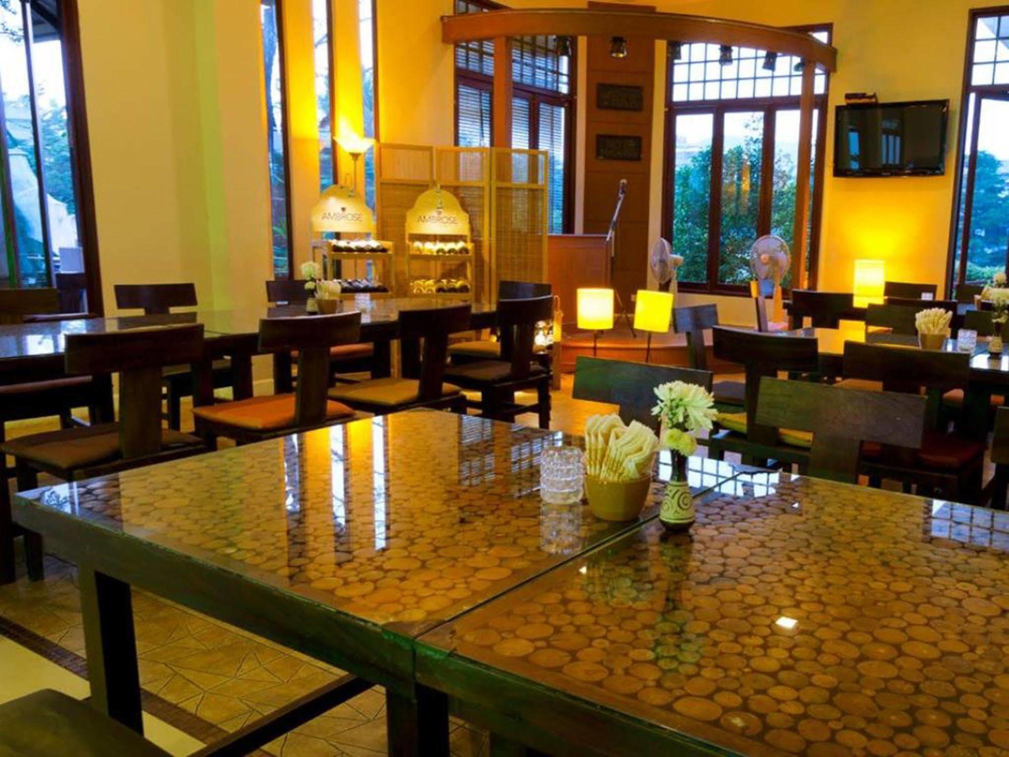 Pavilion 3*