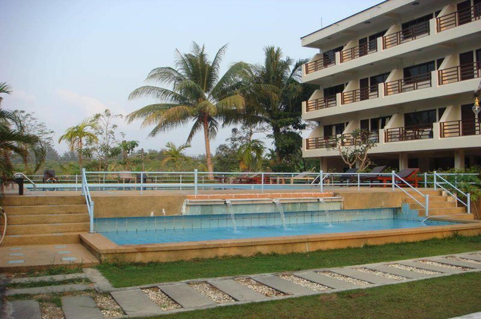 V.j. Koh Chang Aparthotel 3*