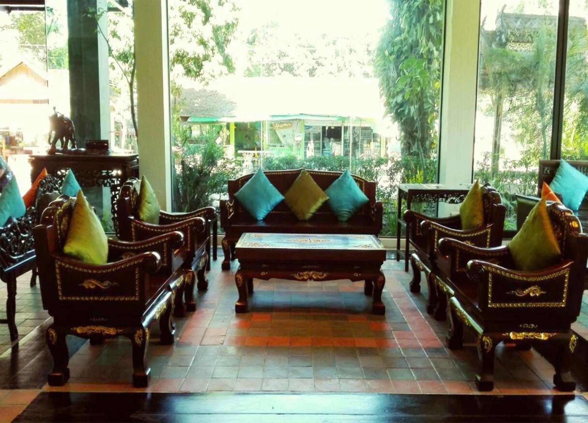 A 1 Hotel 3*