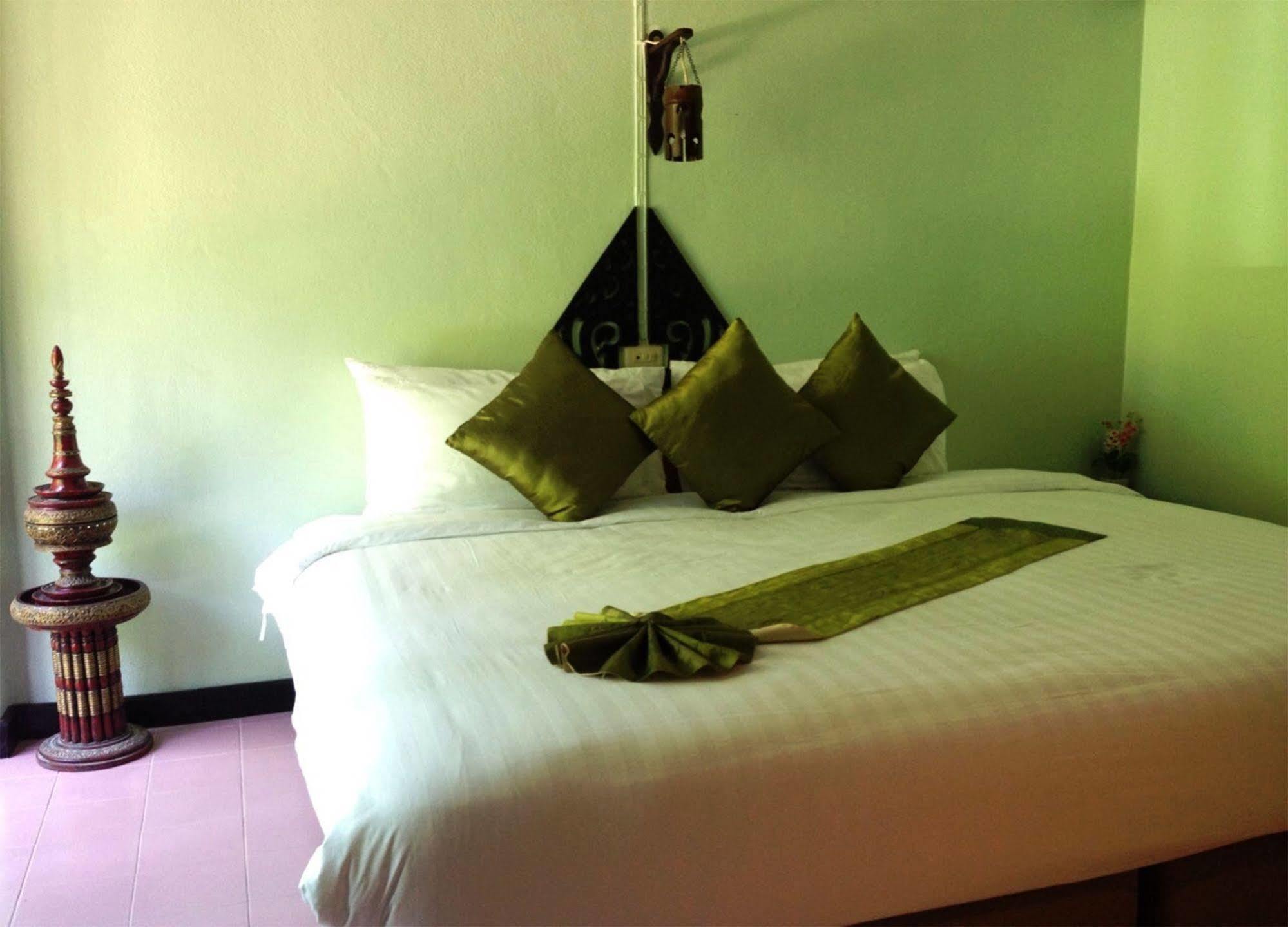 Hotel A 1 3*