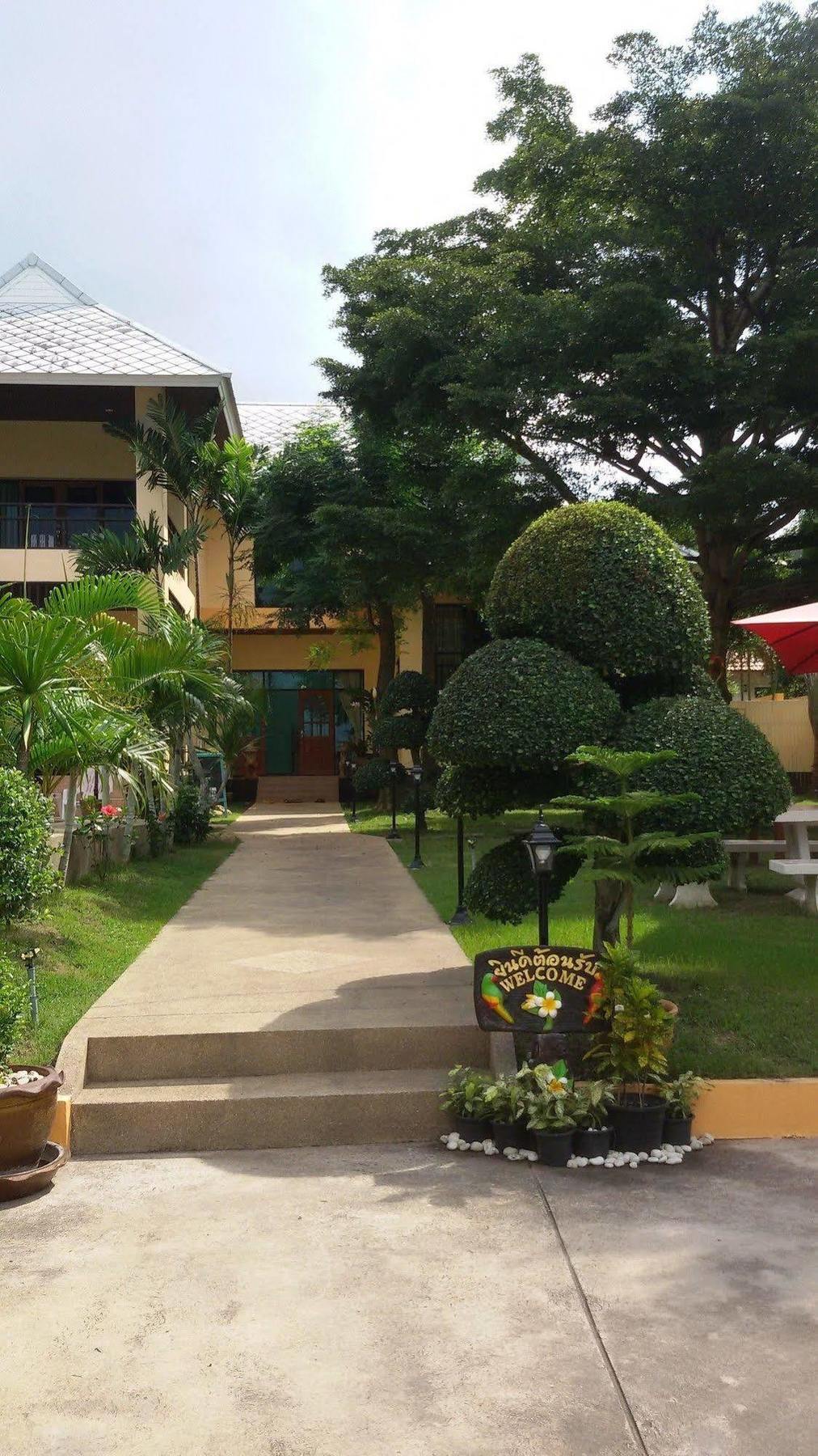 Ao Thai Bangsare 2 Hotel 3*