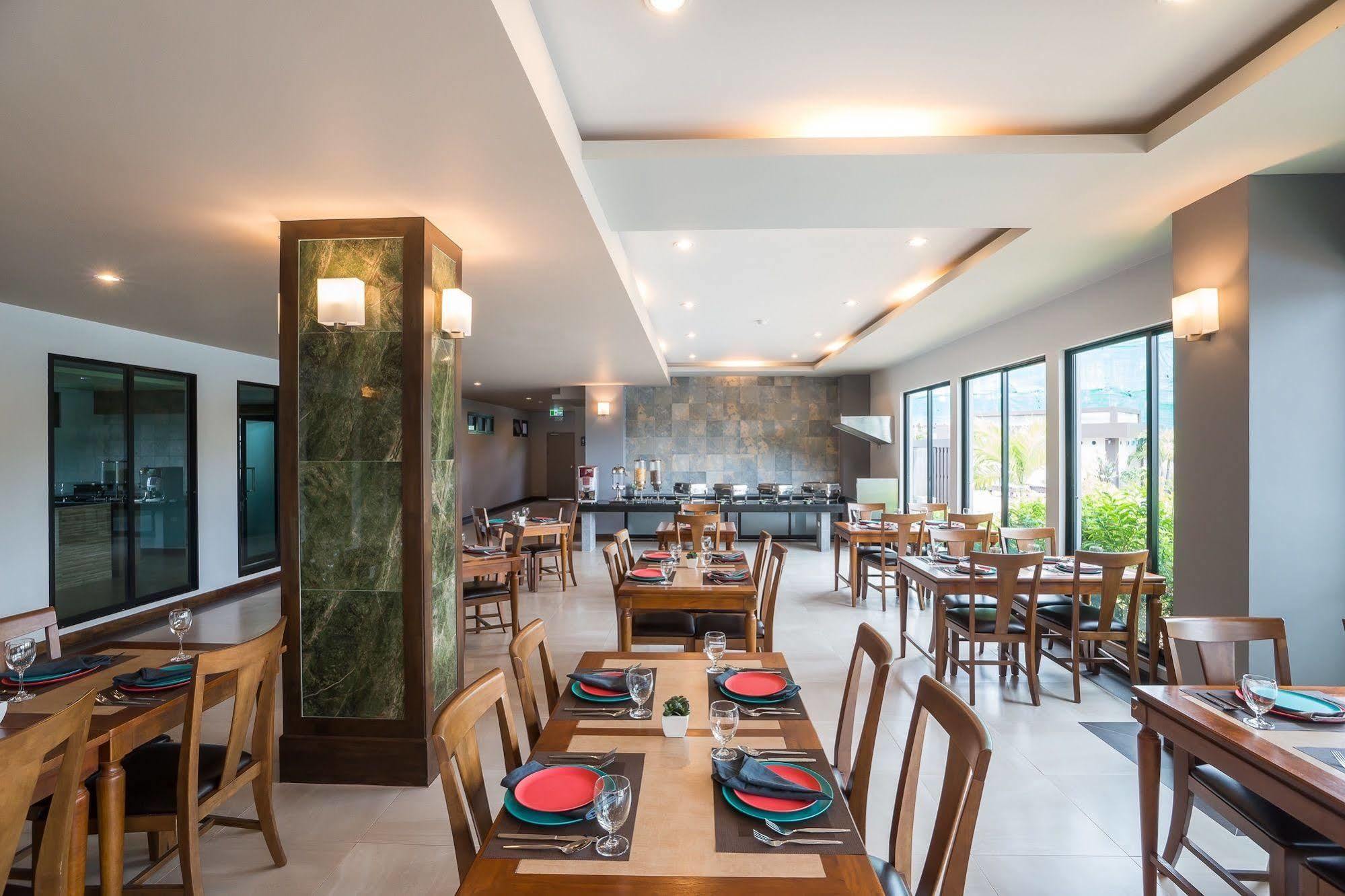 Savotel 3* Na Chom Thian