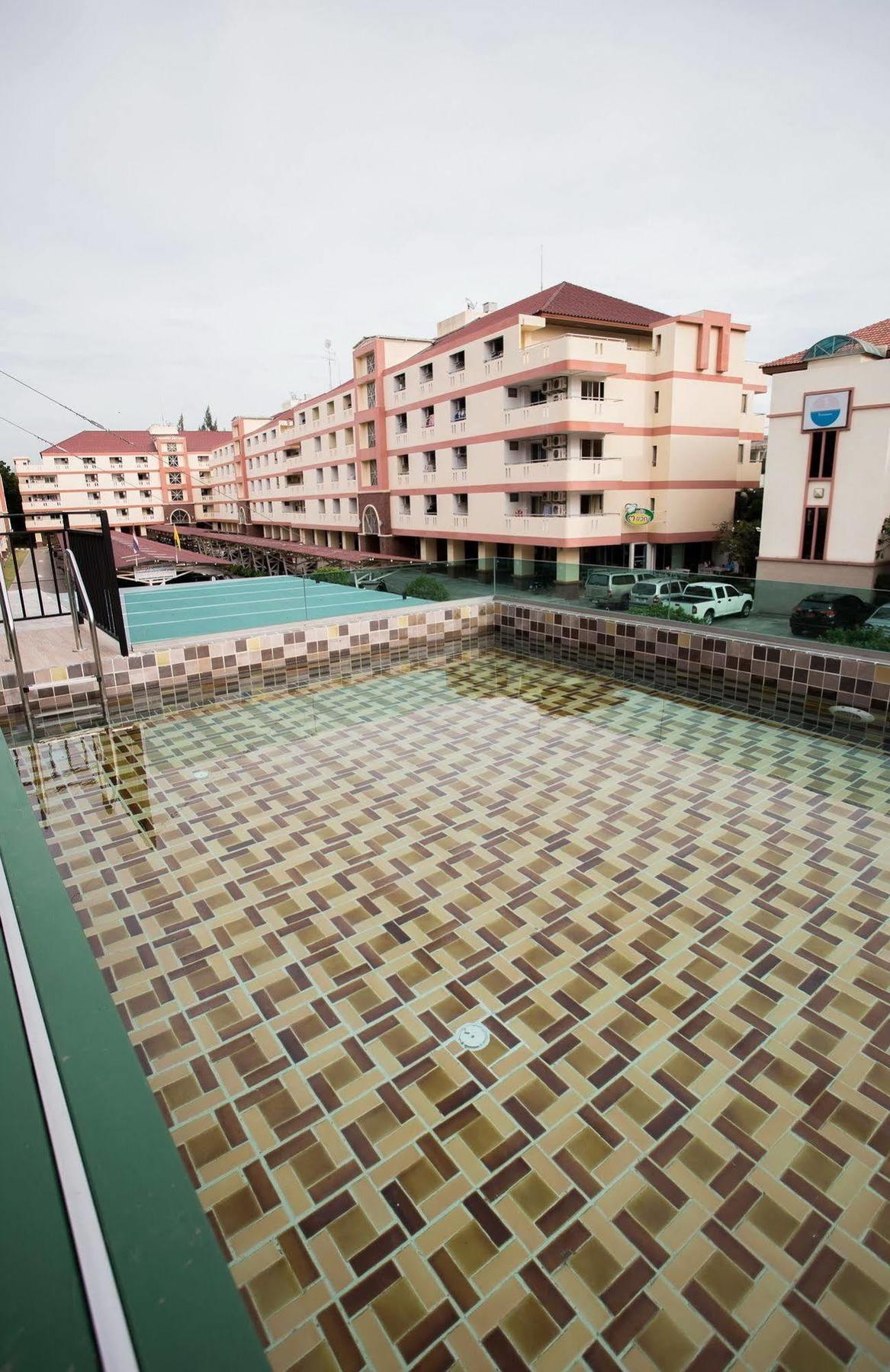 Samkwan Village 2*