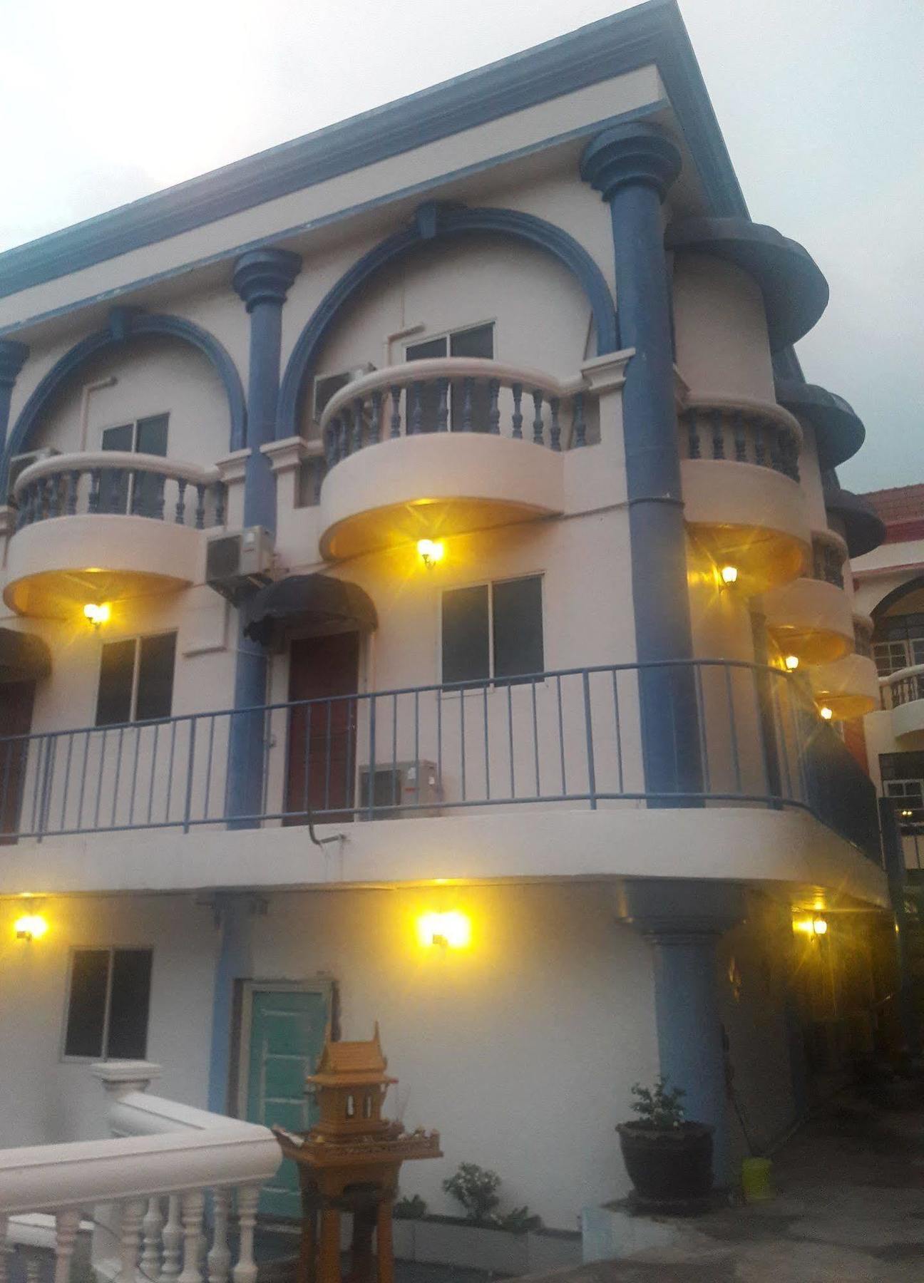 Key Bar And Casa de hóspedes