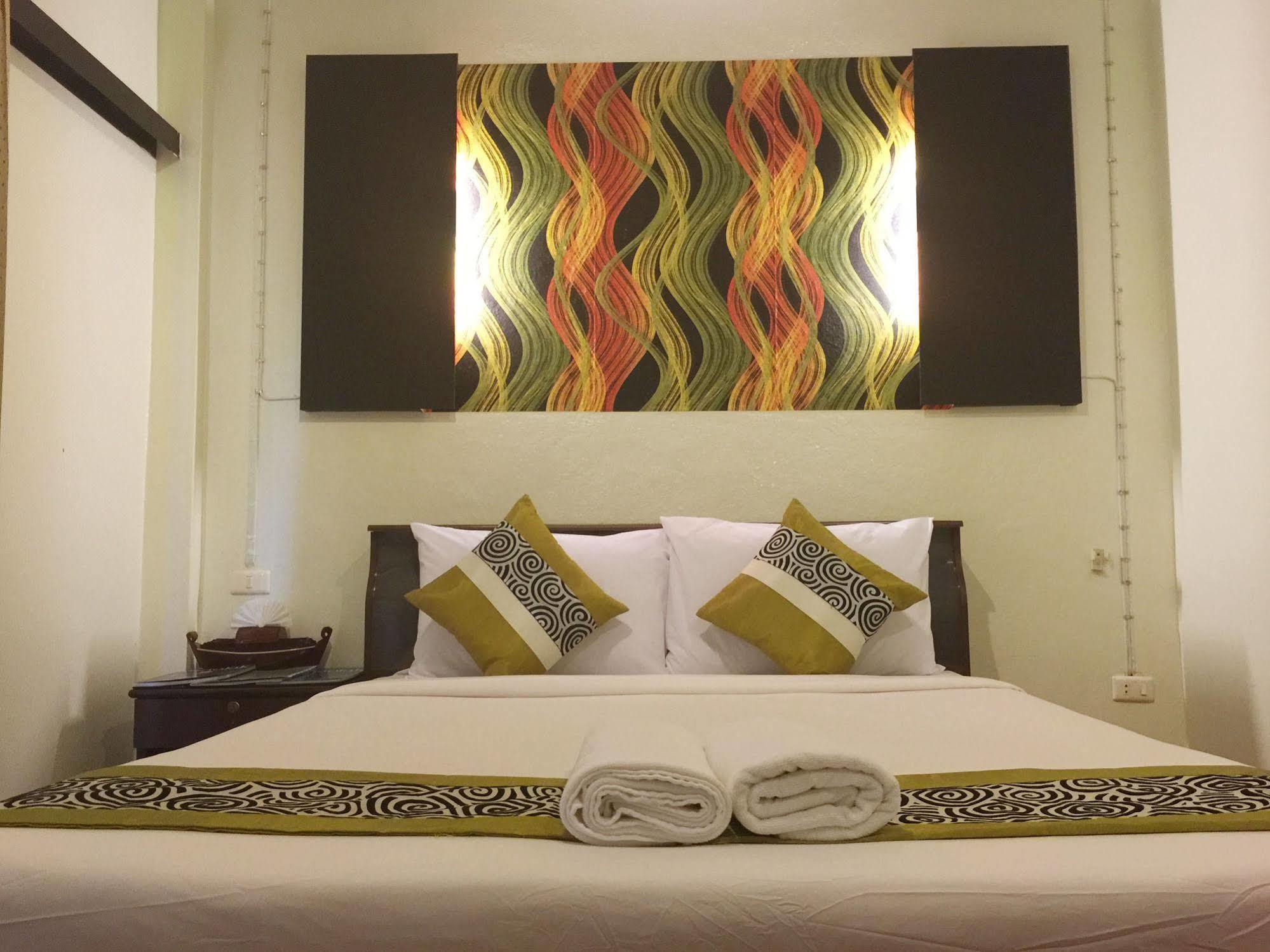 Khaolak Grand