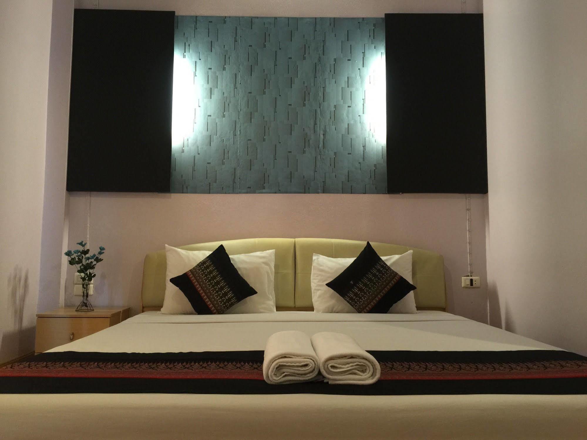 Hotel Khaolak Grand 3*