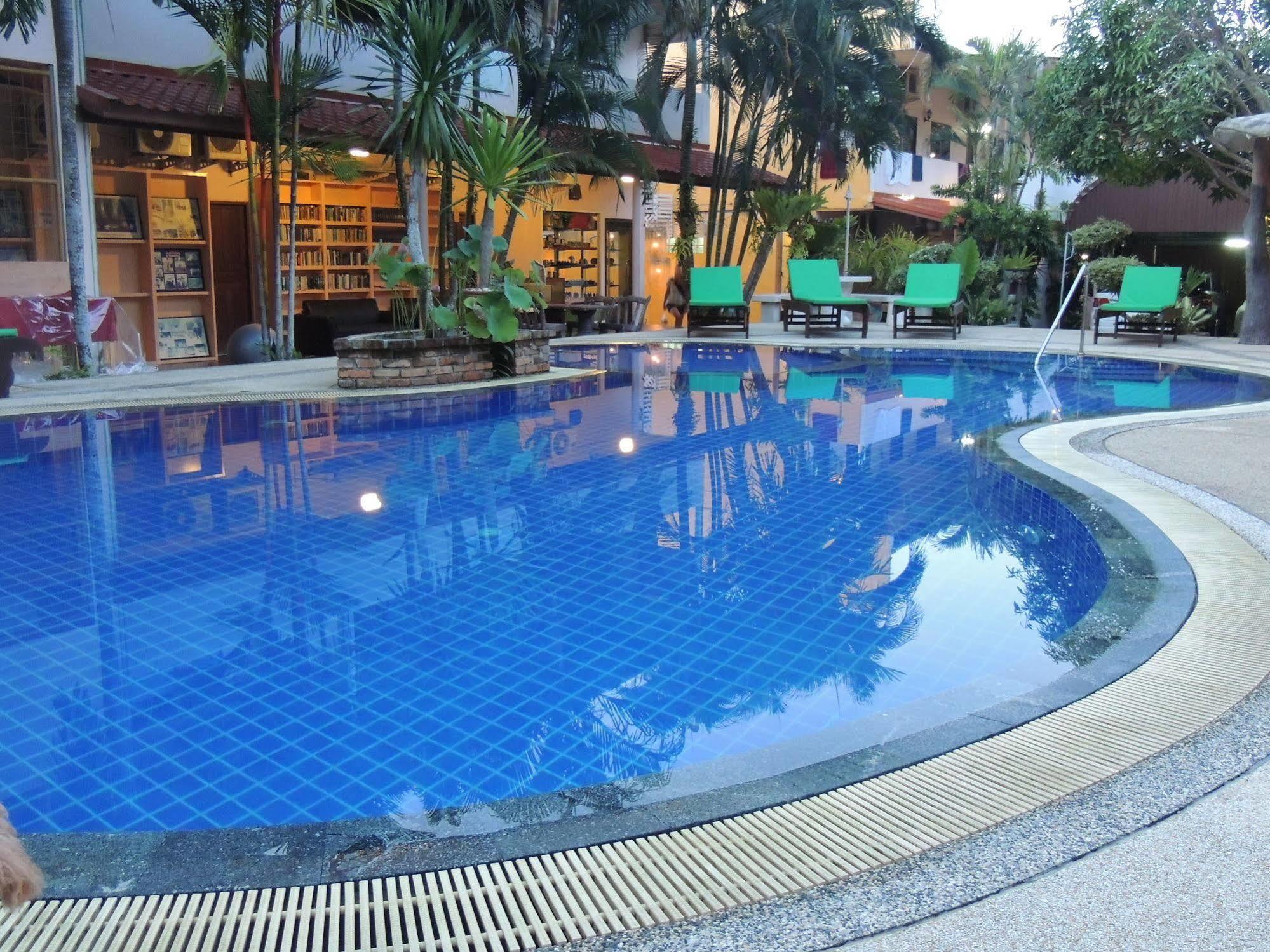 Khaolak Grand 3*