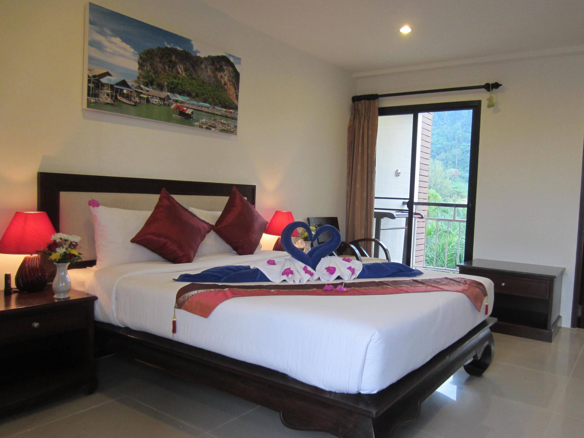 Kokotel Seascape Hotel