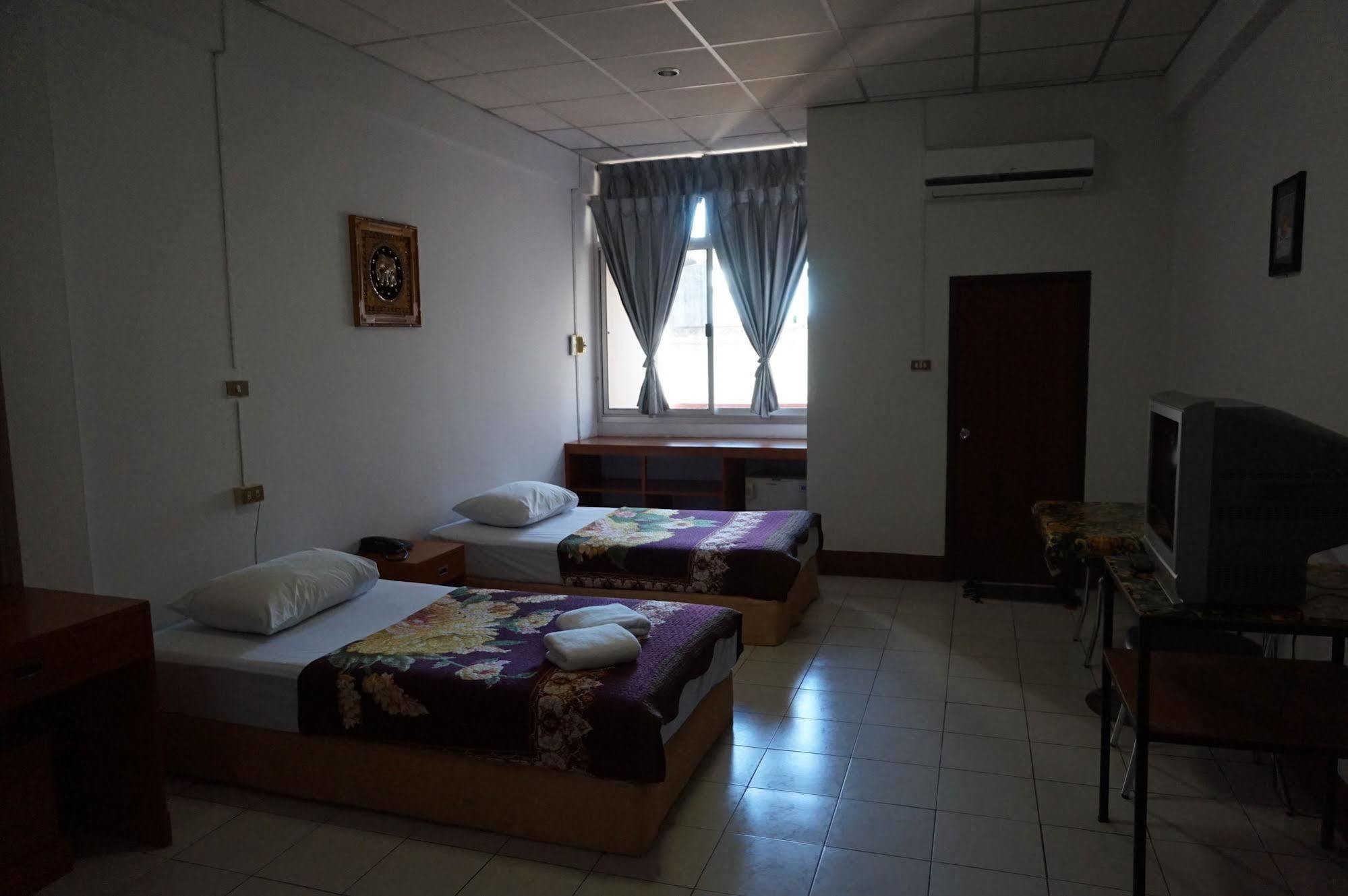 Inn Mono Place