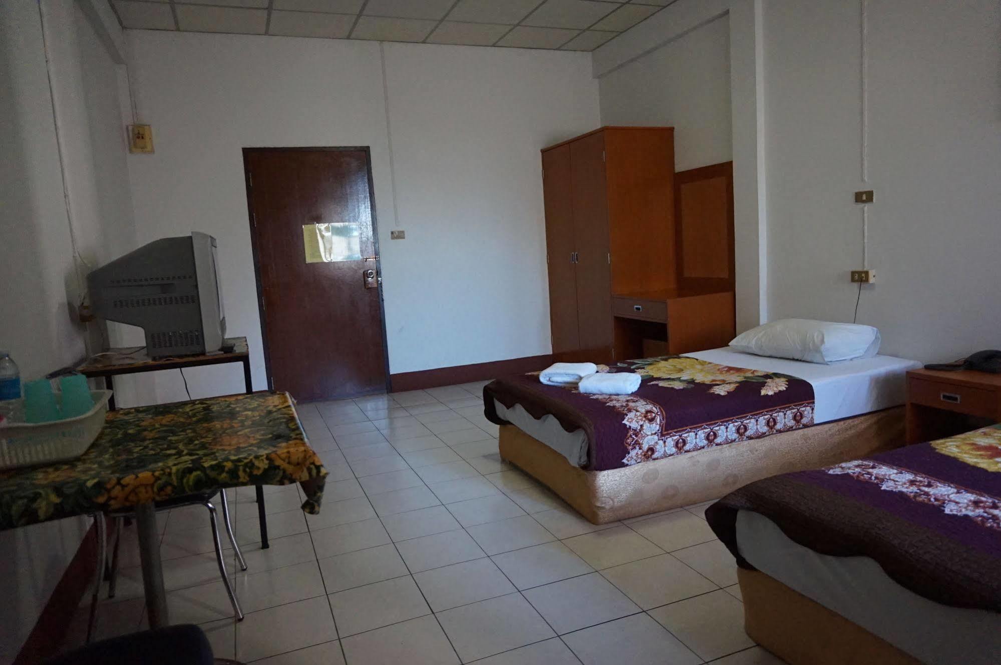 Inn Mono Place Udon Thani