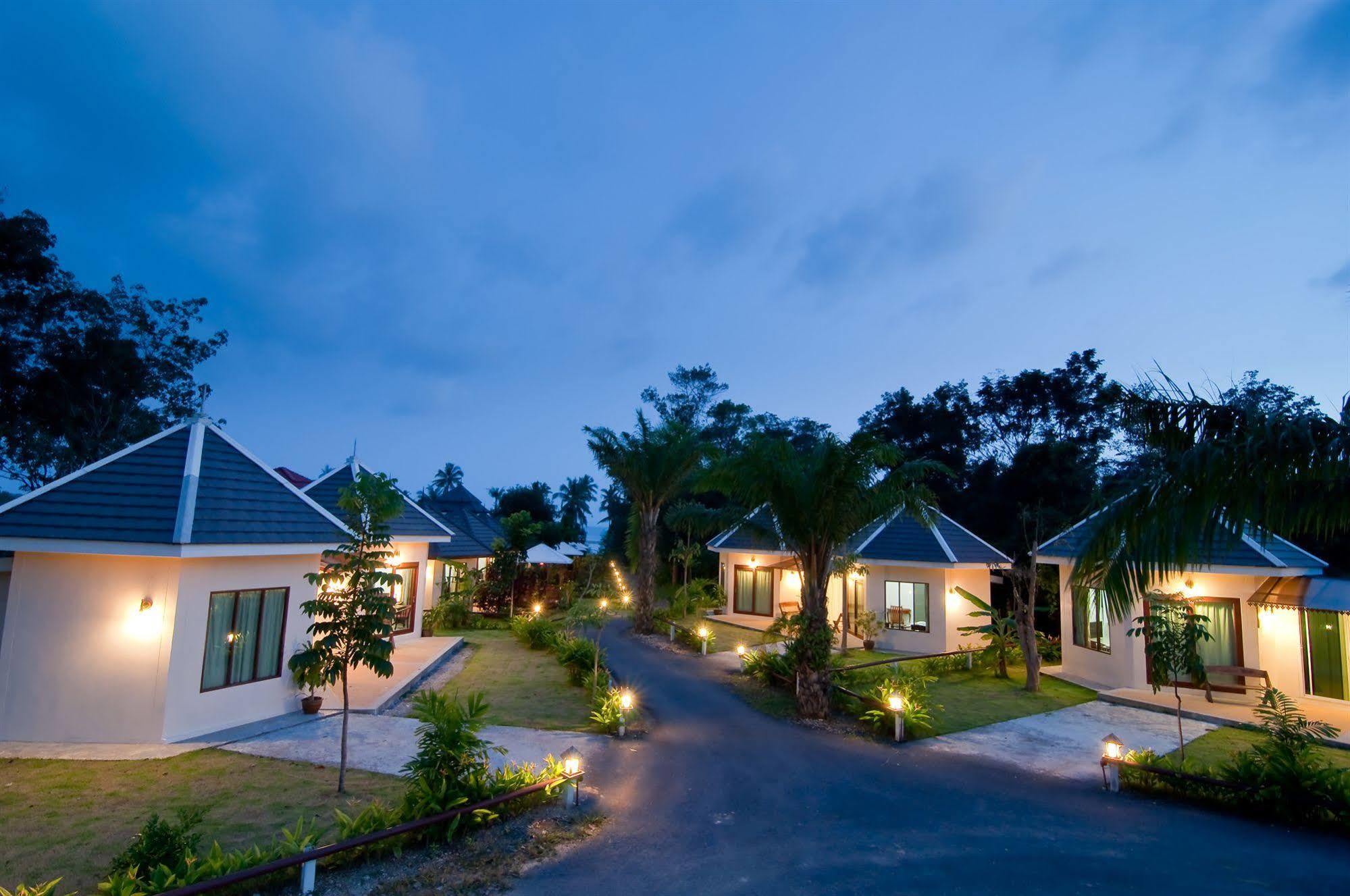 Resort Tropical Delight 3*