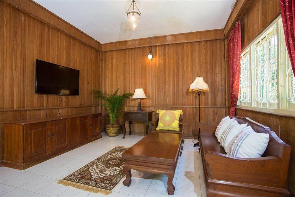 Baan Khun Nang Colonial Villa *