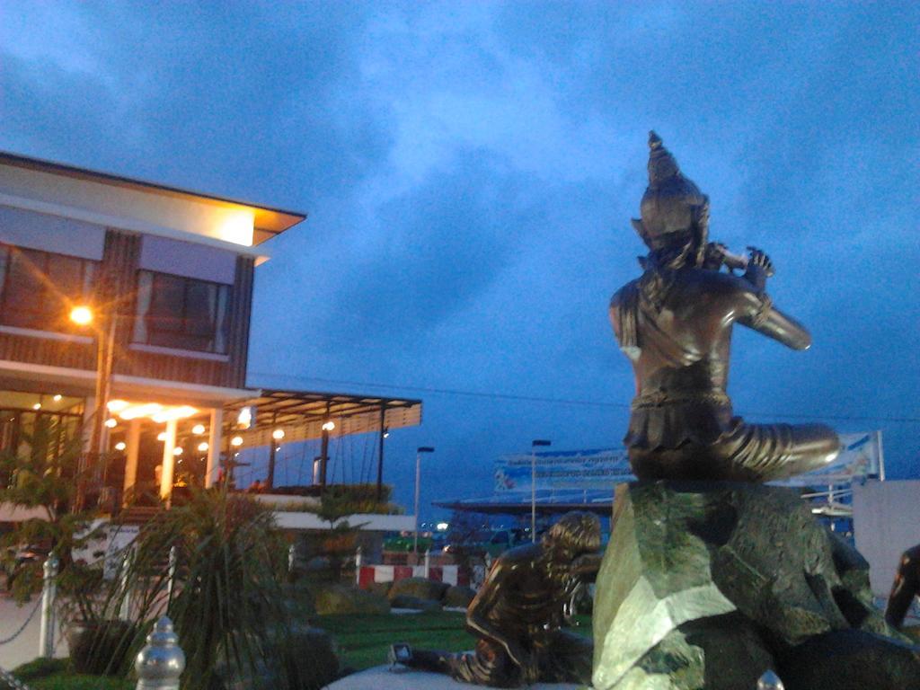 Resort I-talay Zone Sea