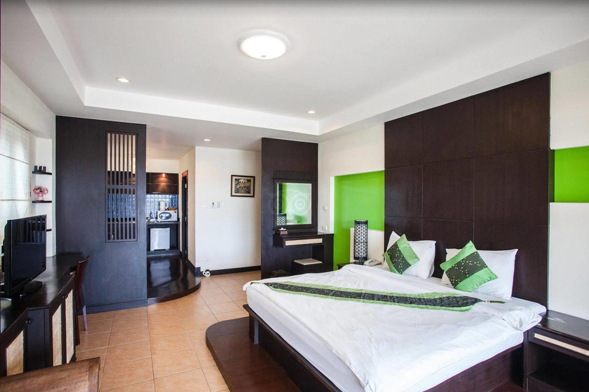 Royal Nakara Resort