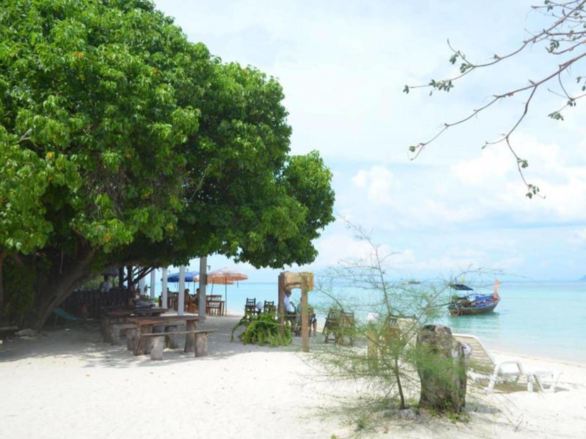 Hotel Camping Koh Ngai