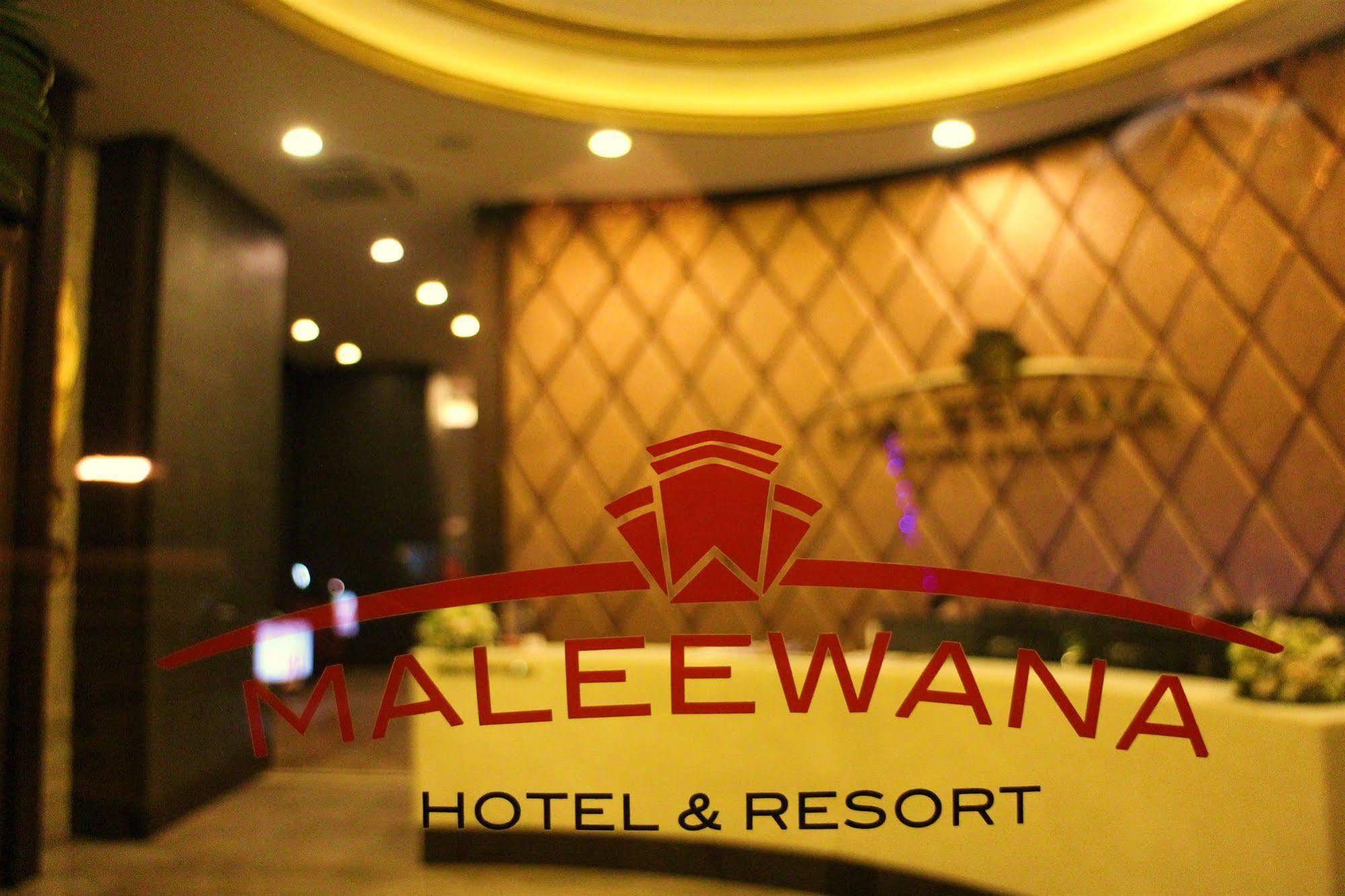 Hotel Maleewana &
