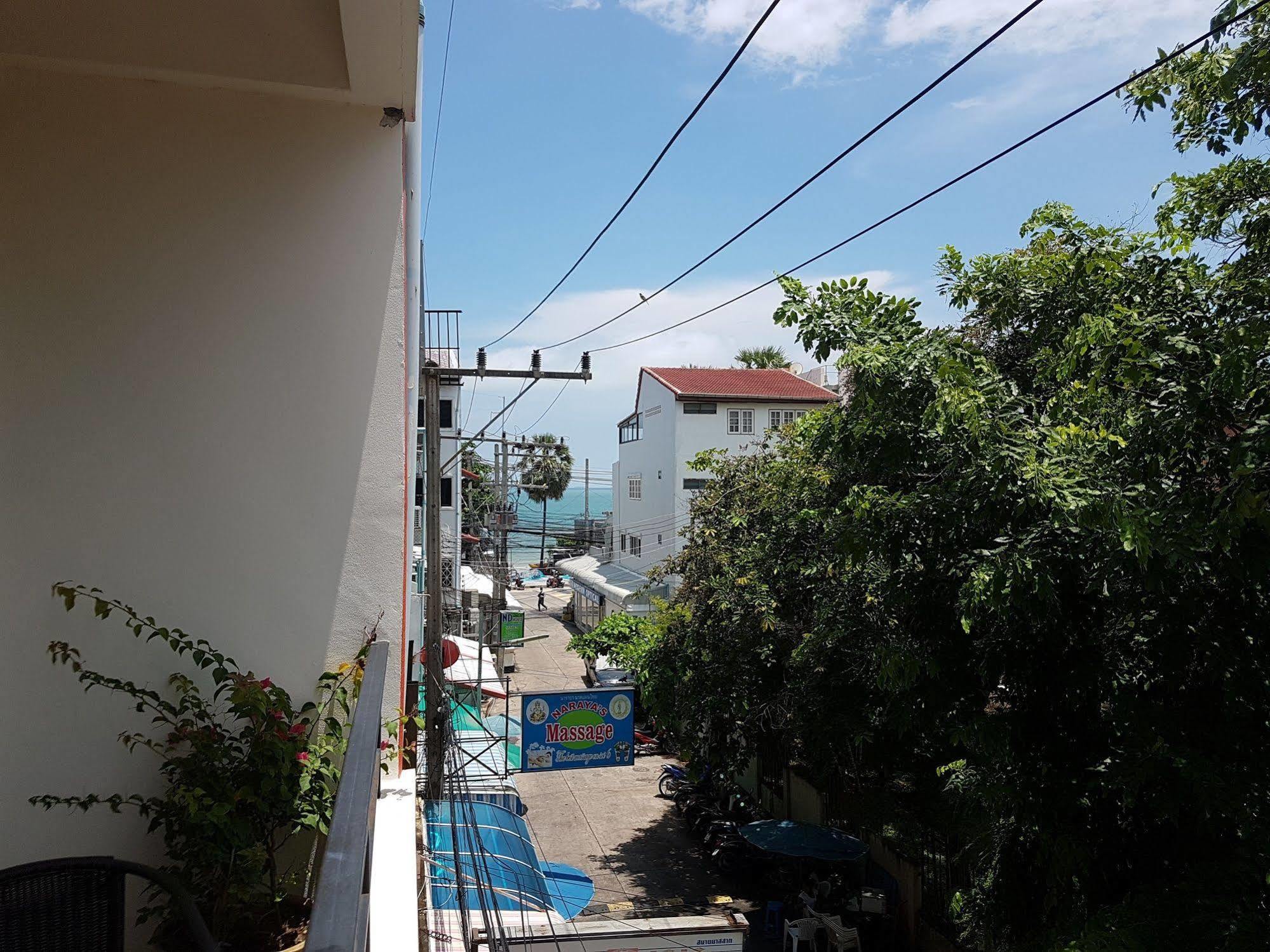 Sunny Casa de hóspedes Praia de Jomtien