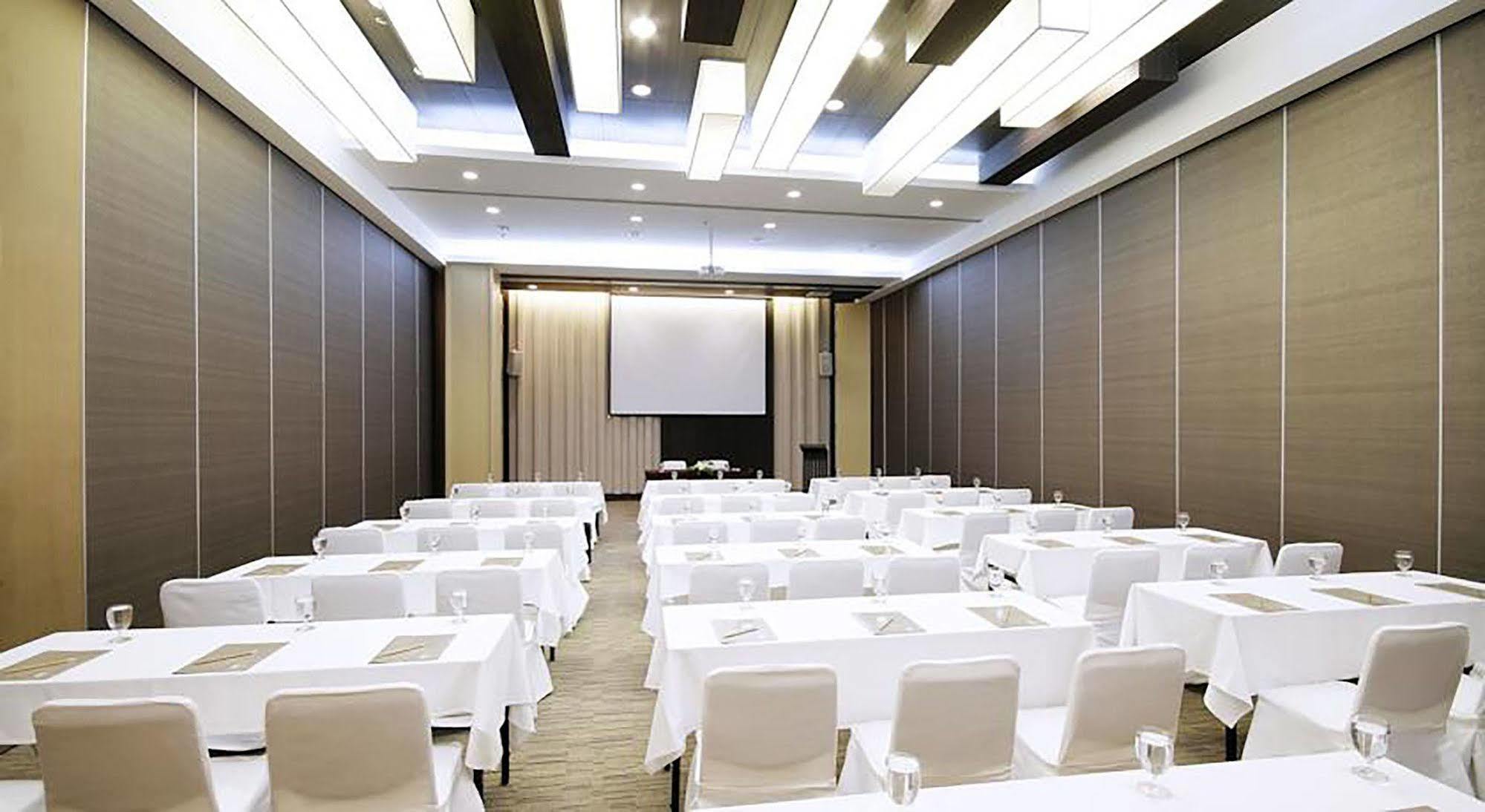 Classic Kameo & Serviced Apartment, Rayong