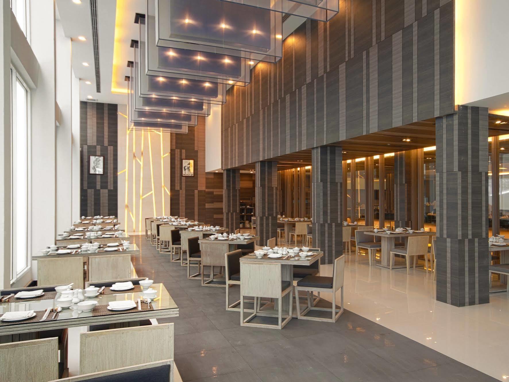 Aparthotel Classic Kameo & Serviced Apartments, 5*