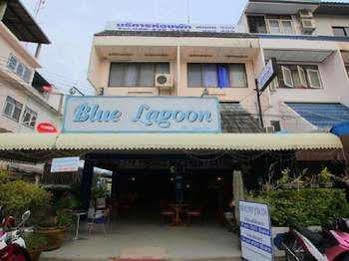 Blue Lagoon & Bar Inn Cha-Am