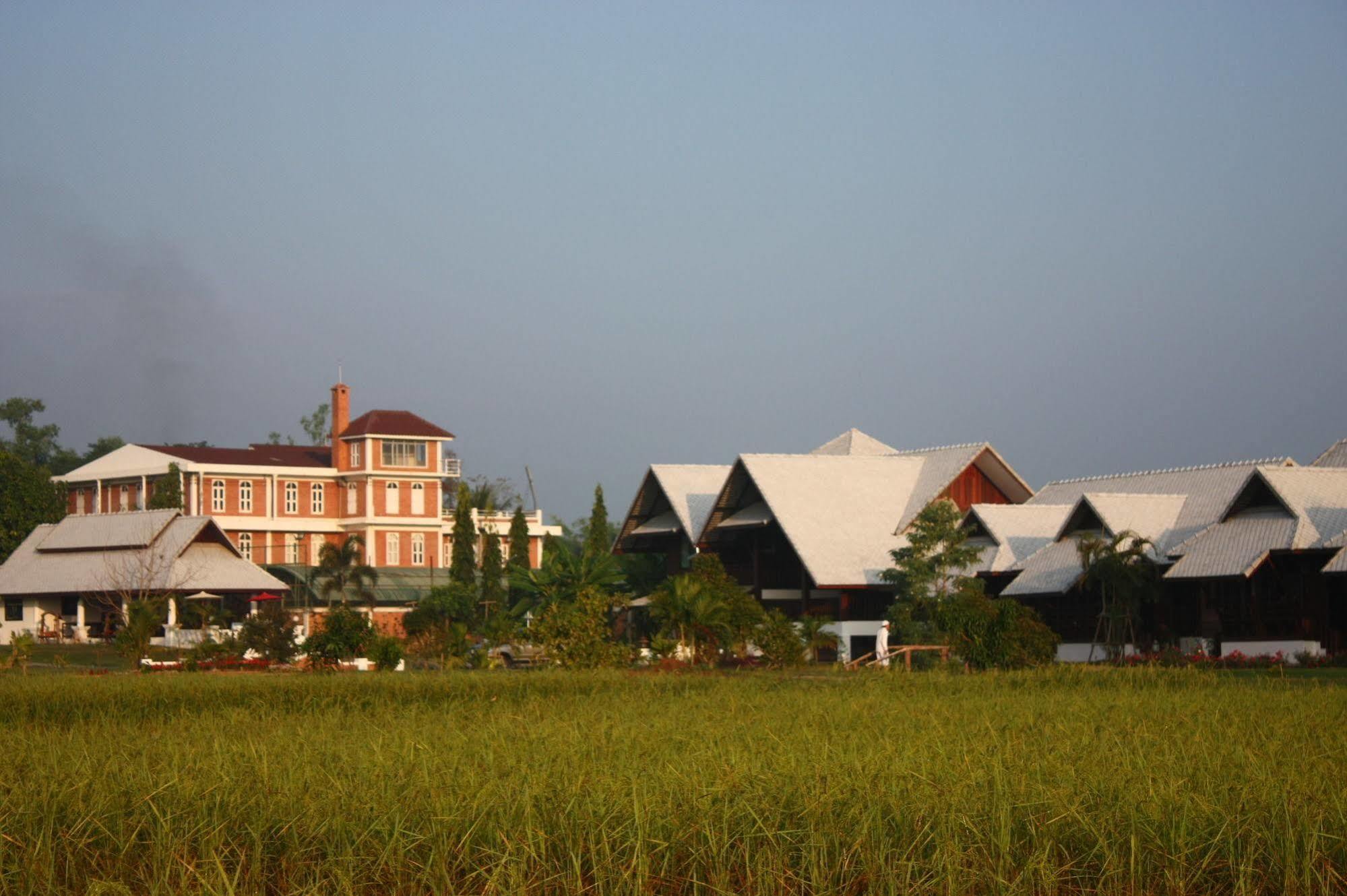 Resort Apirata Resortnan