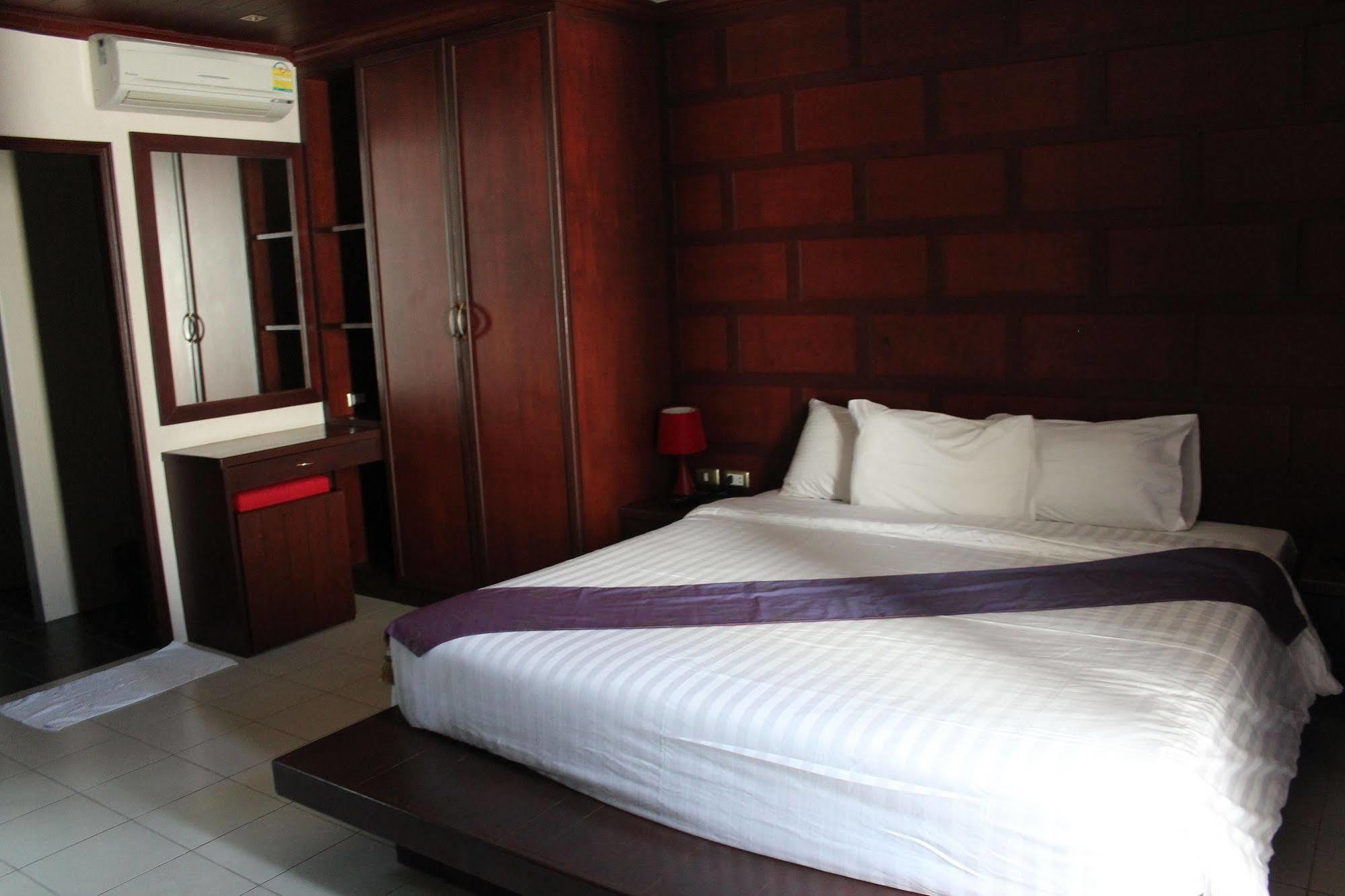 Hotel Capannina Kata Beach (Phuket)