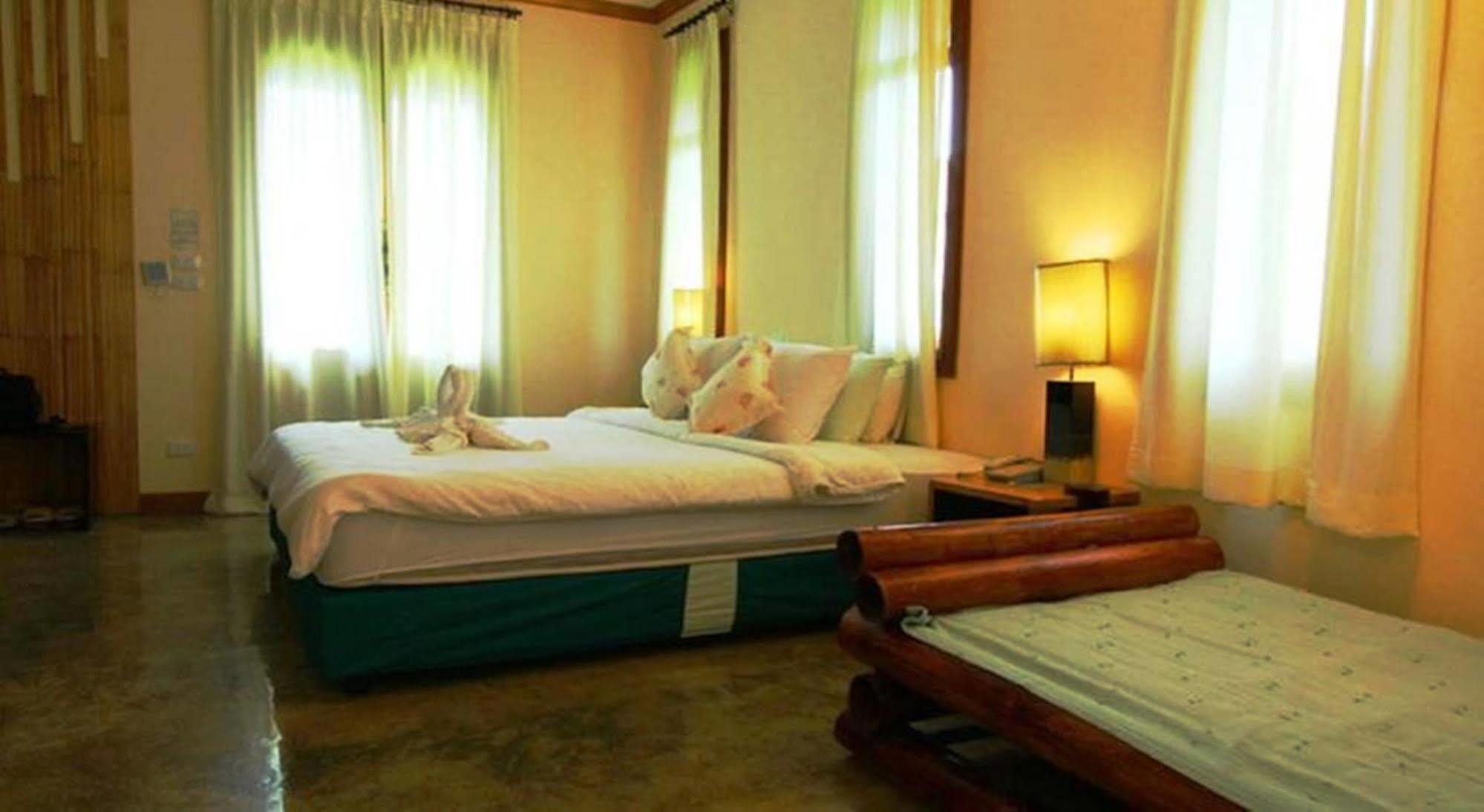 Paicome Hideaway