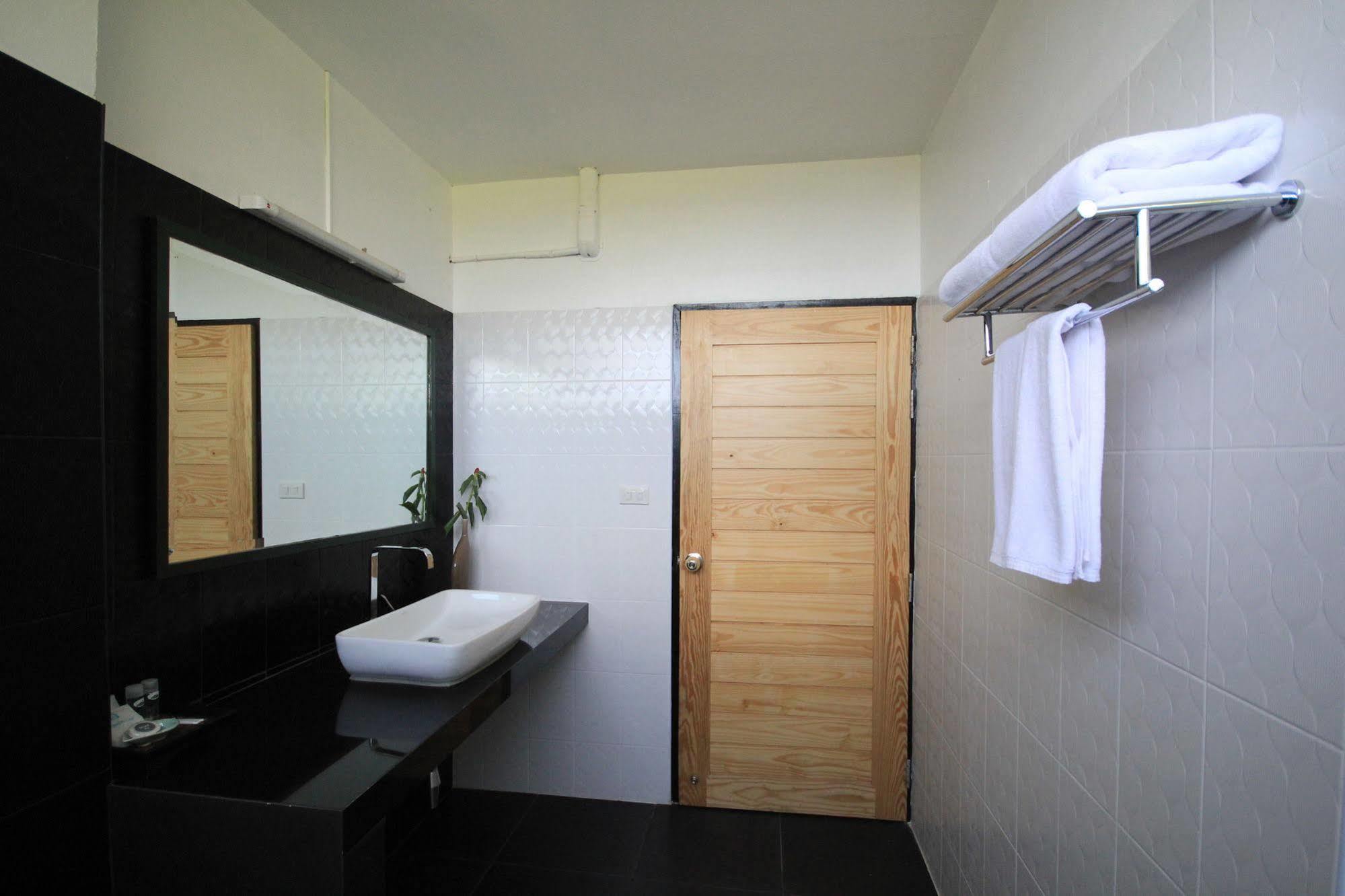 Resort Reewa Waree Resort Wangkata