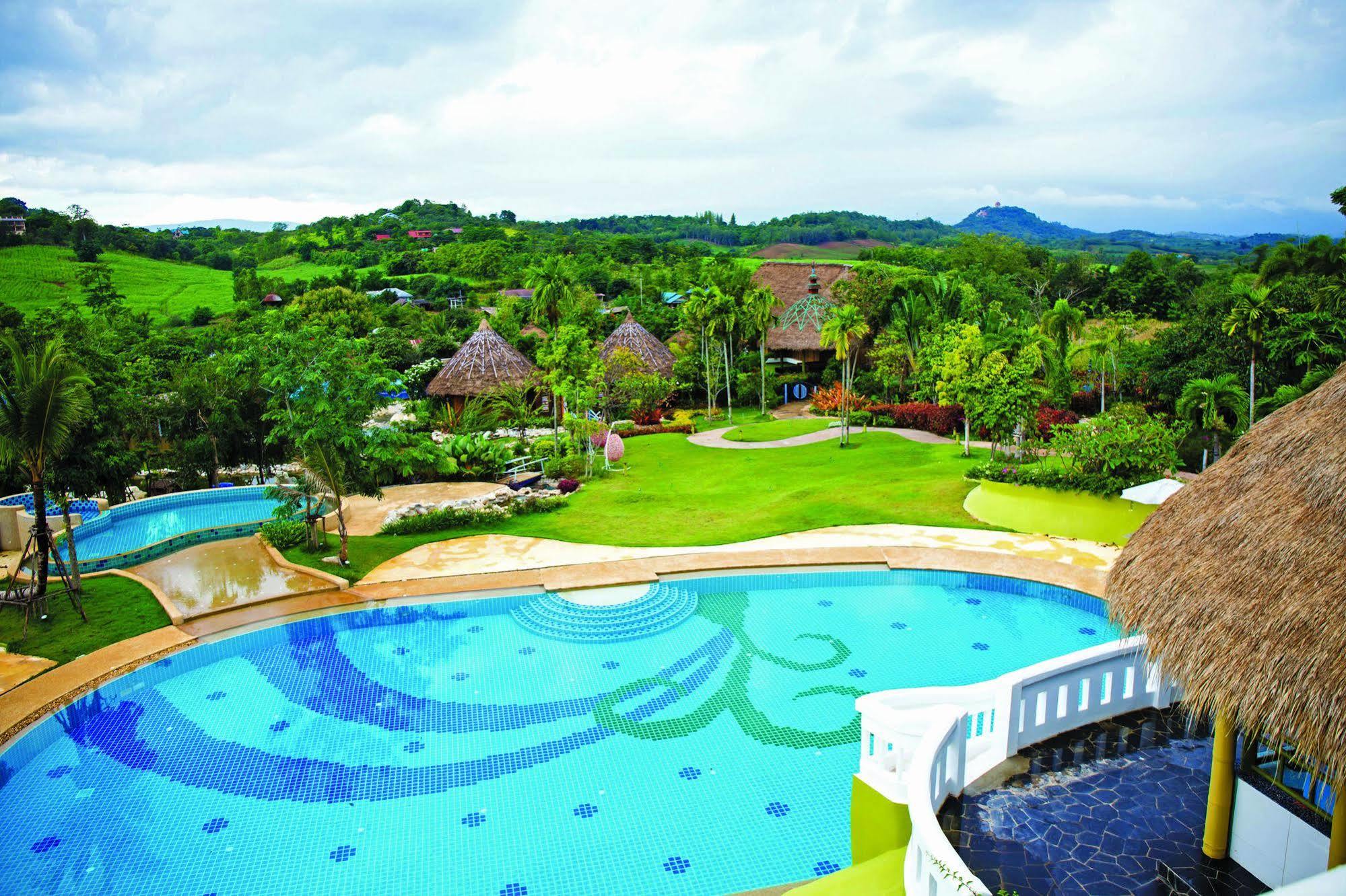 Reewa Waree Resort