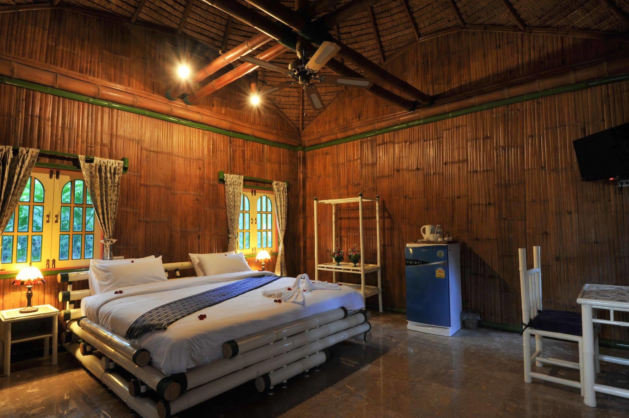 Reewa Waree Resort 4* Wangkata