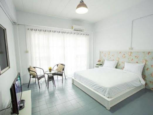 Rabaeng Hotel