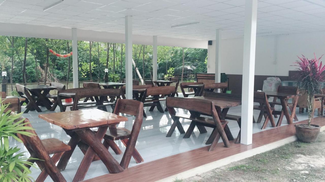 Saeng Tai Amphawa Samut Songkhram
