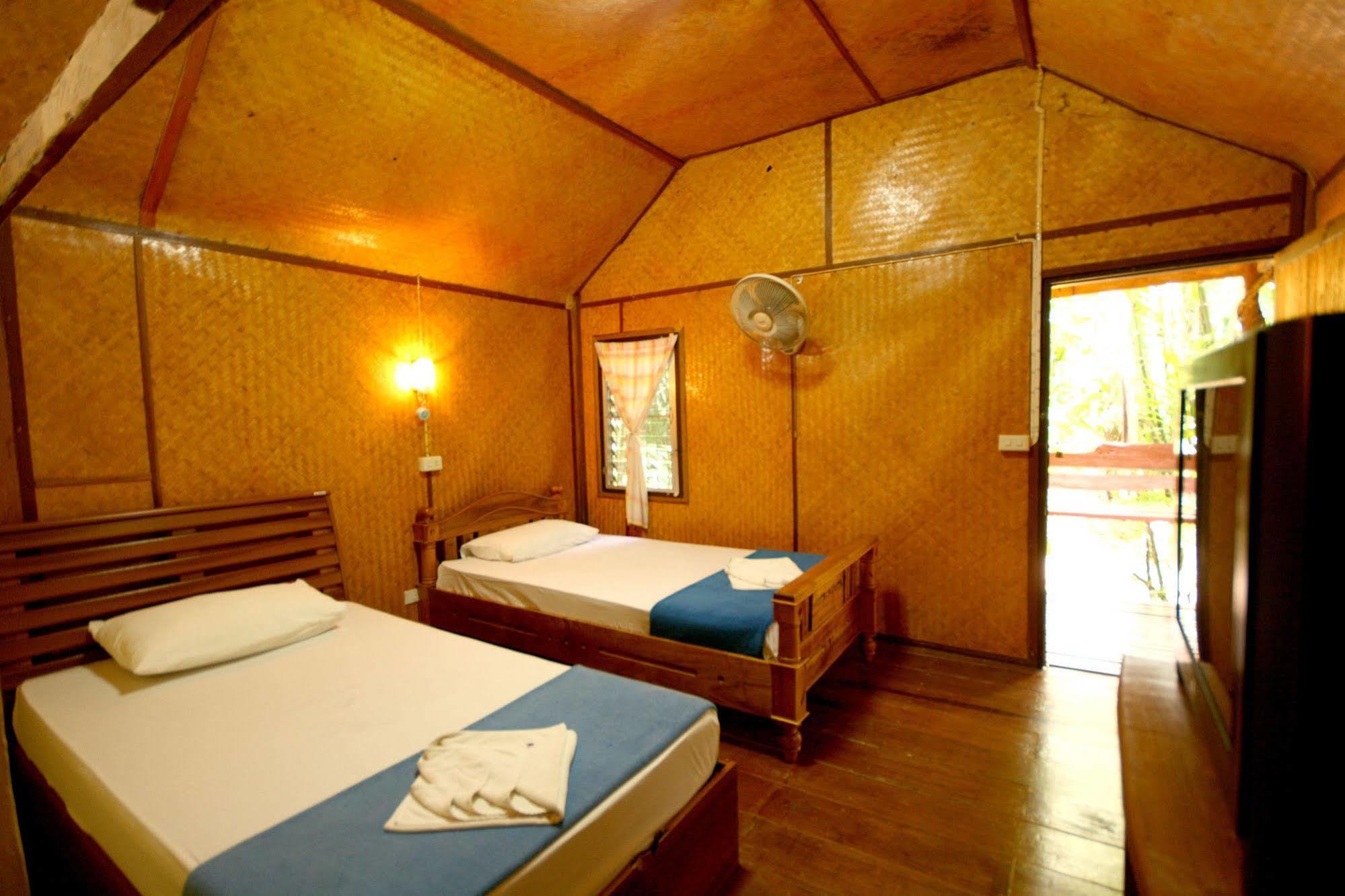 Aonang Side Guest house