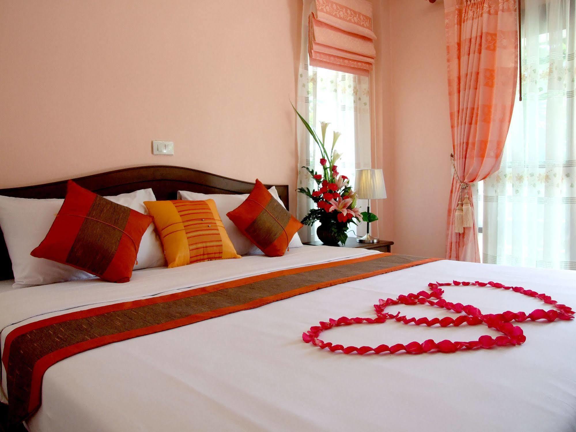 Aonang Side Guest house 2*