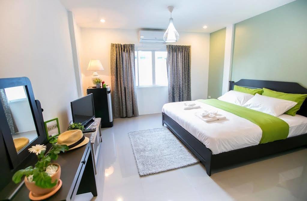 White Monkey Guest house 2*