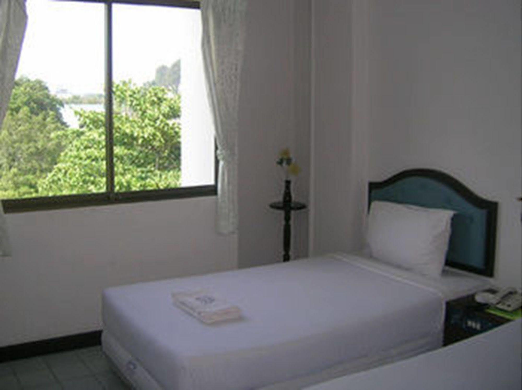 Hotel Grand Mansion