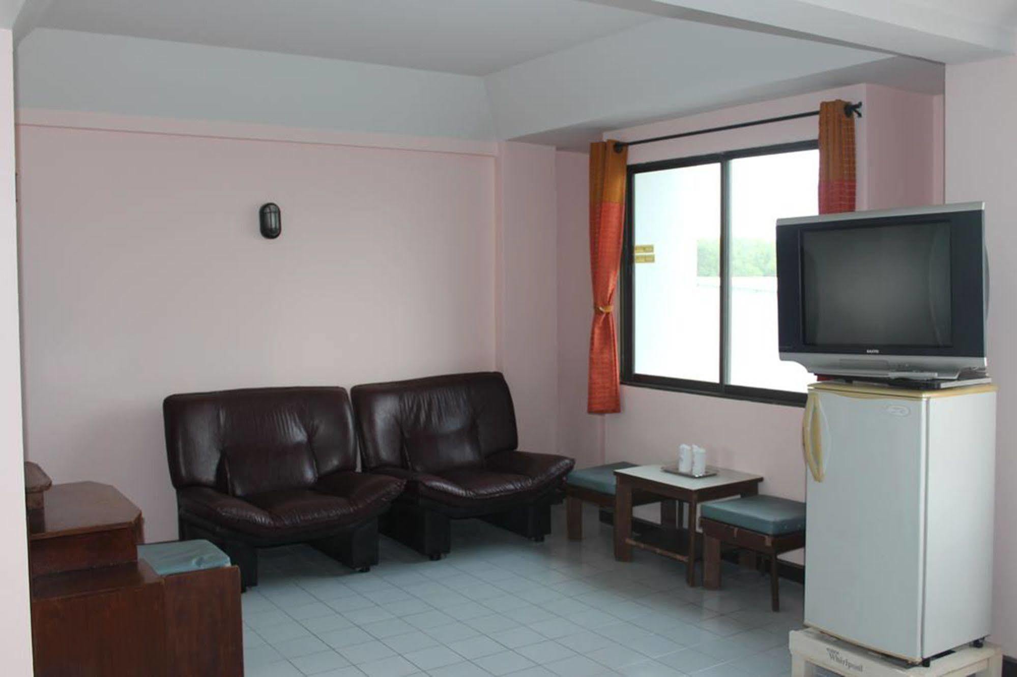 Grand Mansion Hotel