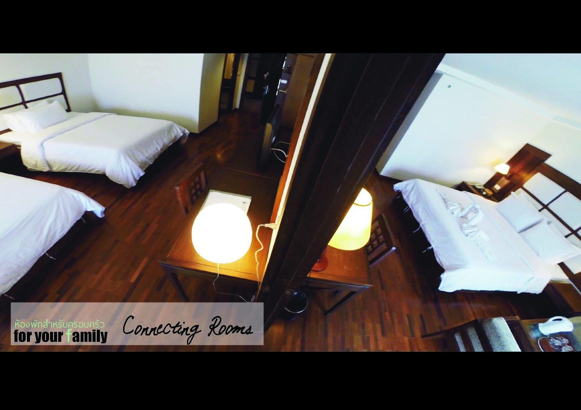 River Hotel 3*