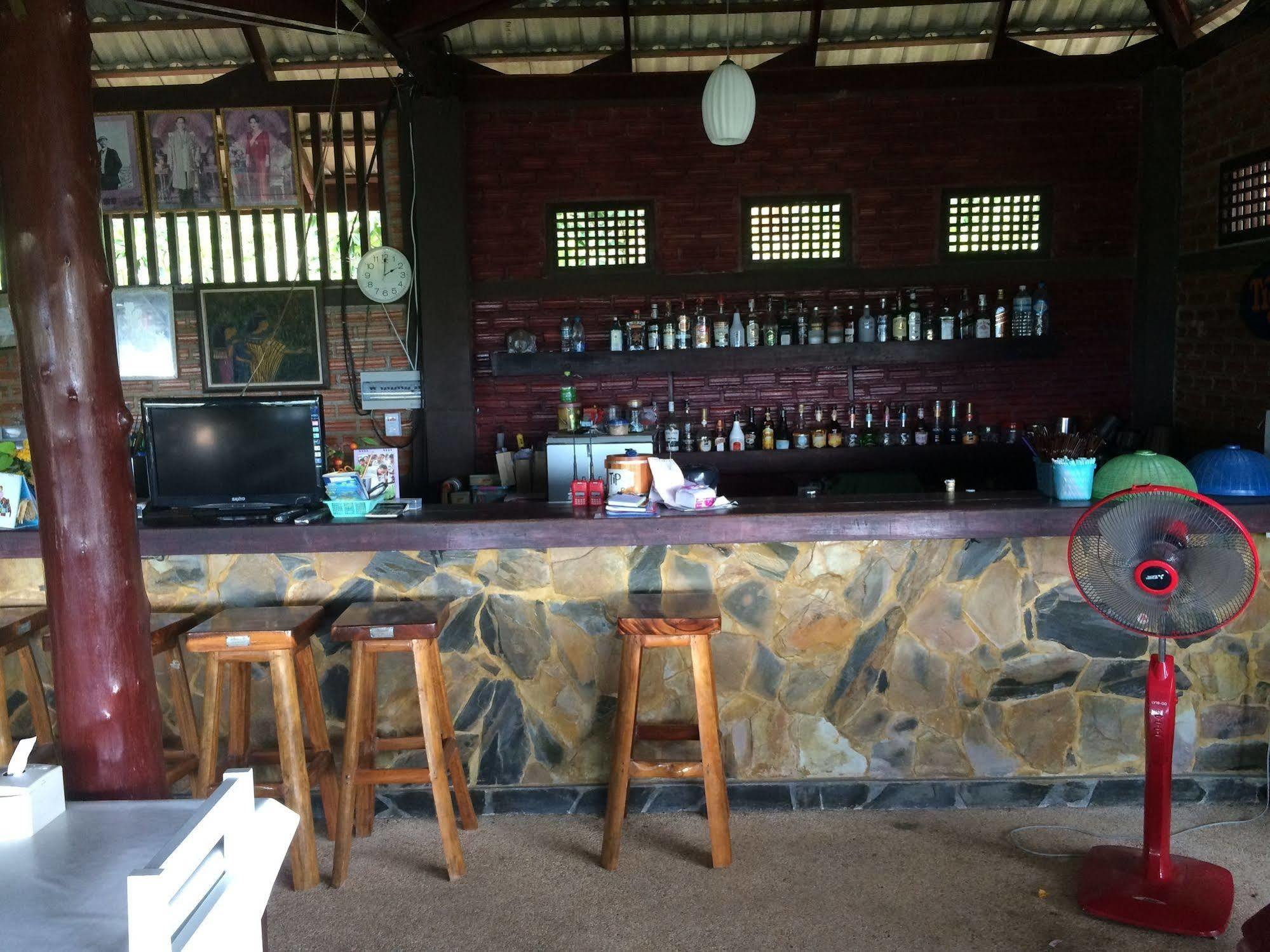 Lung Pae Resort Aow Leuk